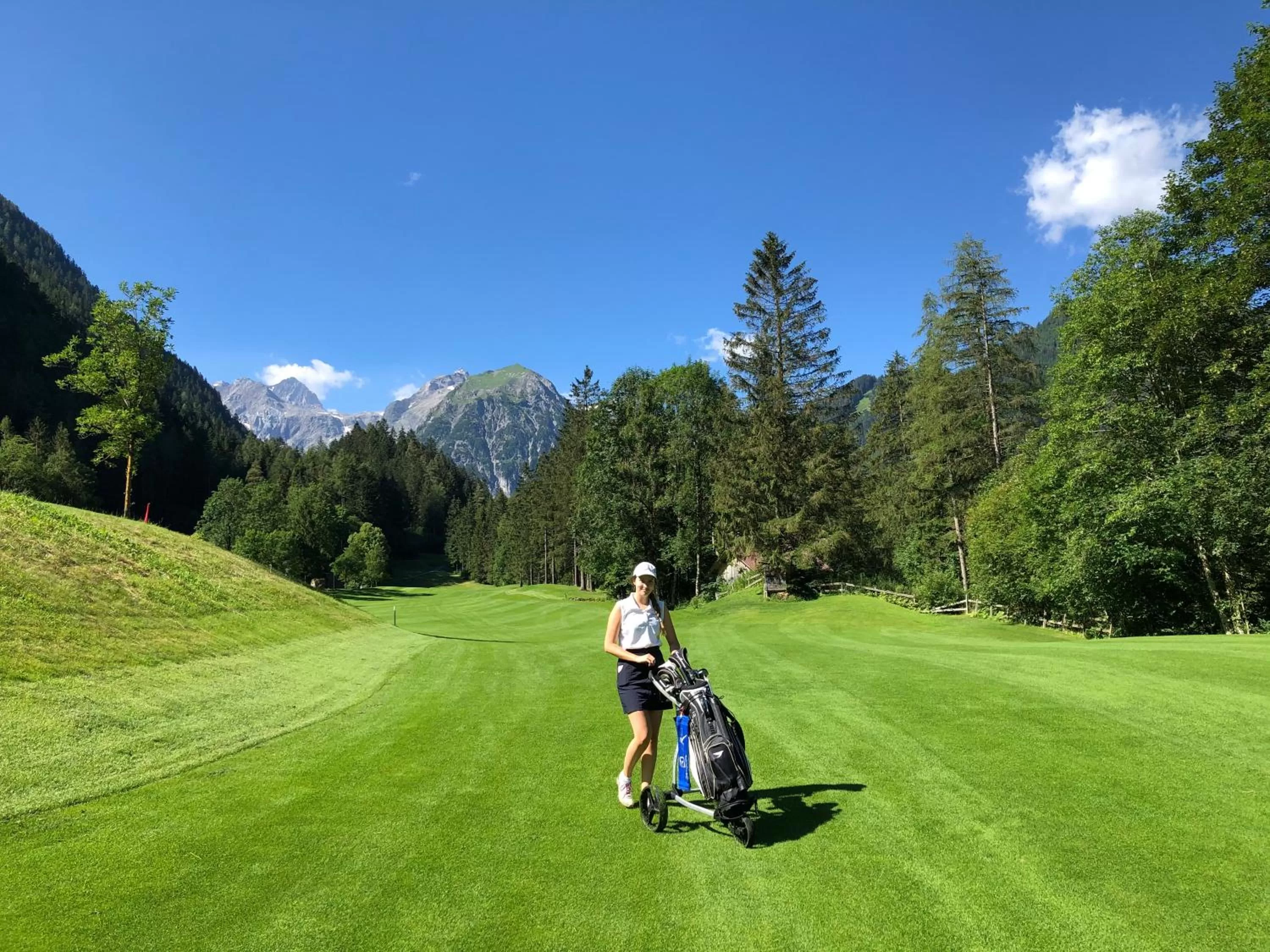 Golfcourse in Hotel Vitalquelle Montafon