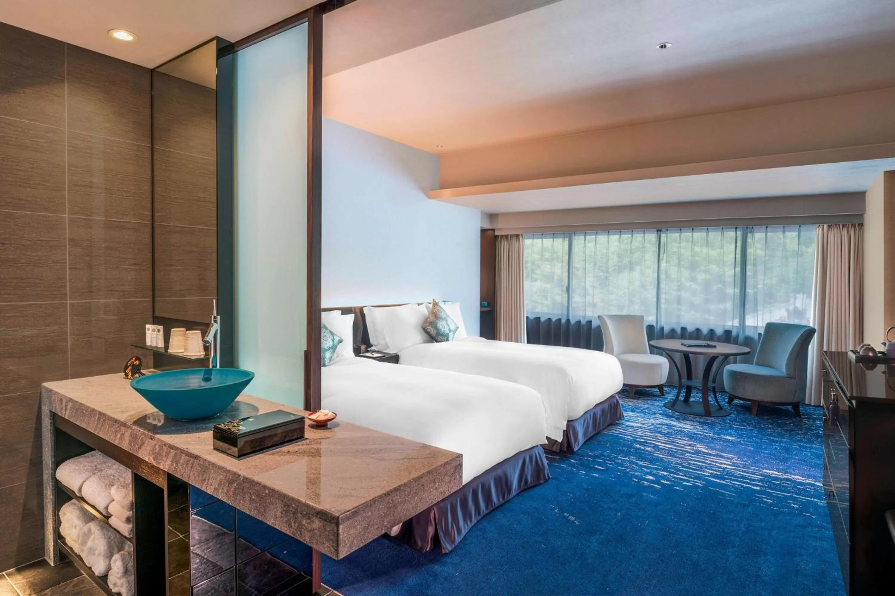 Photo of the whole room, Bed in Suiran, a Luxury Collection Hotel, Kyoto