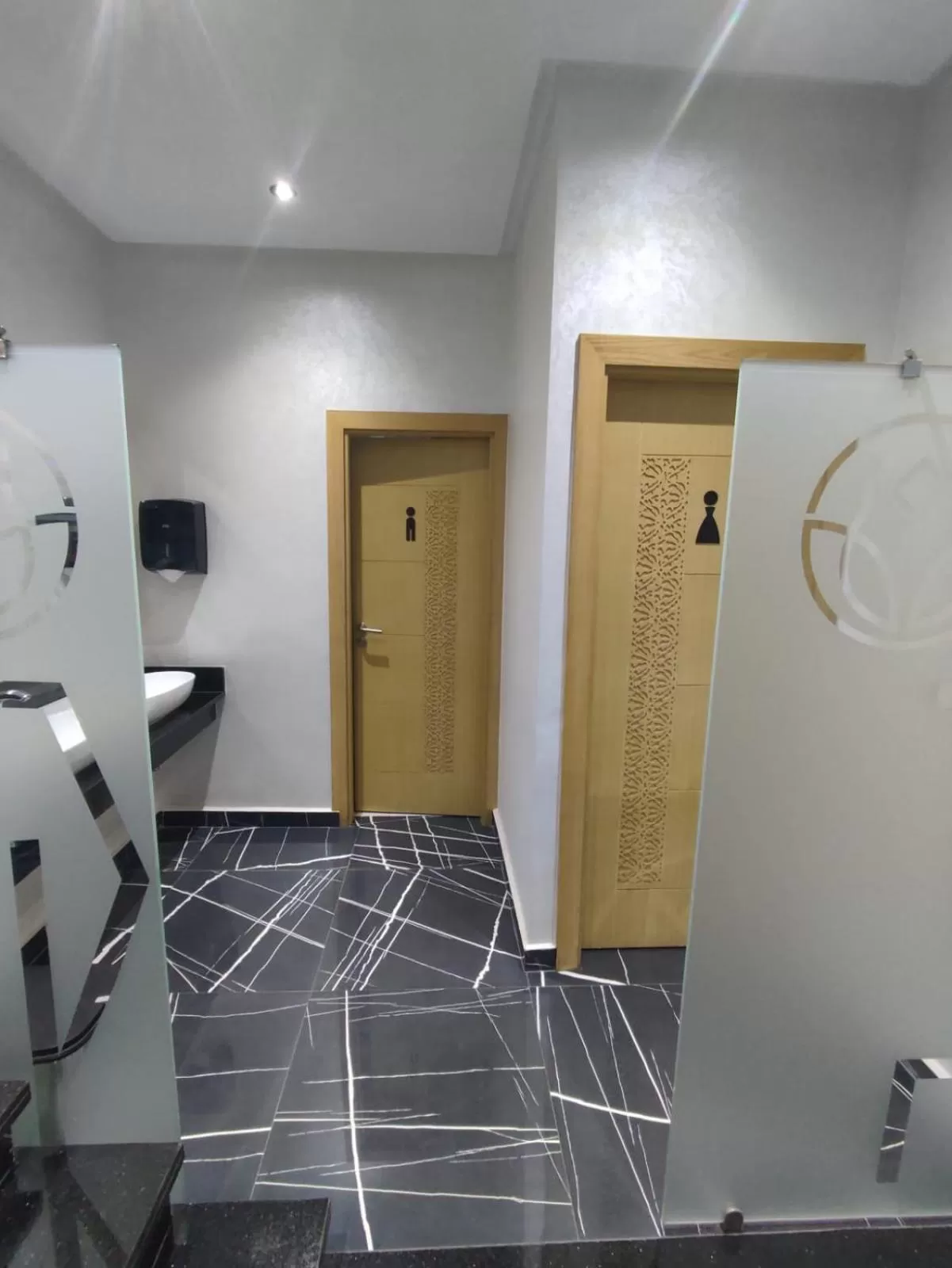 Area and facilities in LOTUS HOTEL Casanearshore