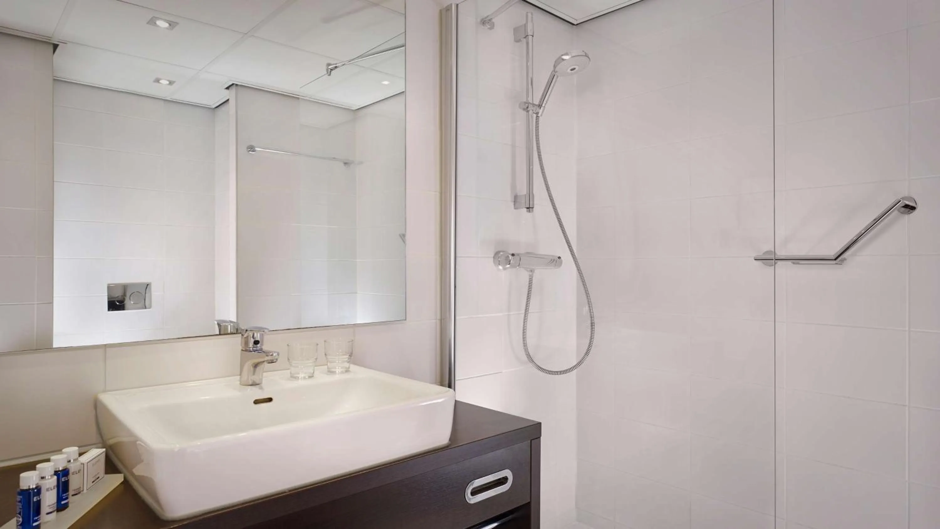 Bedroom in Park Plaza Utrecht