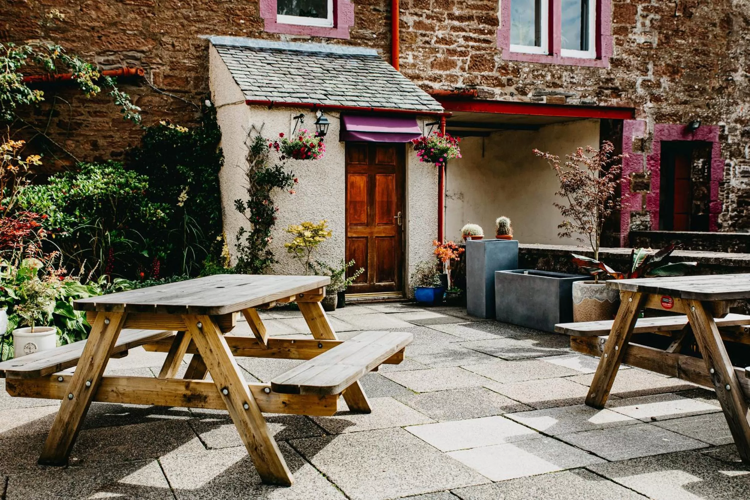Patio in Coorie Inn Restaurant and Rooms