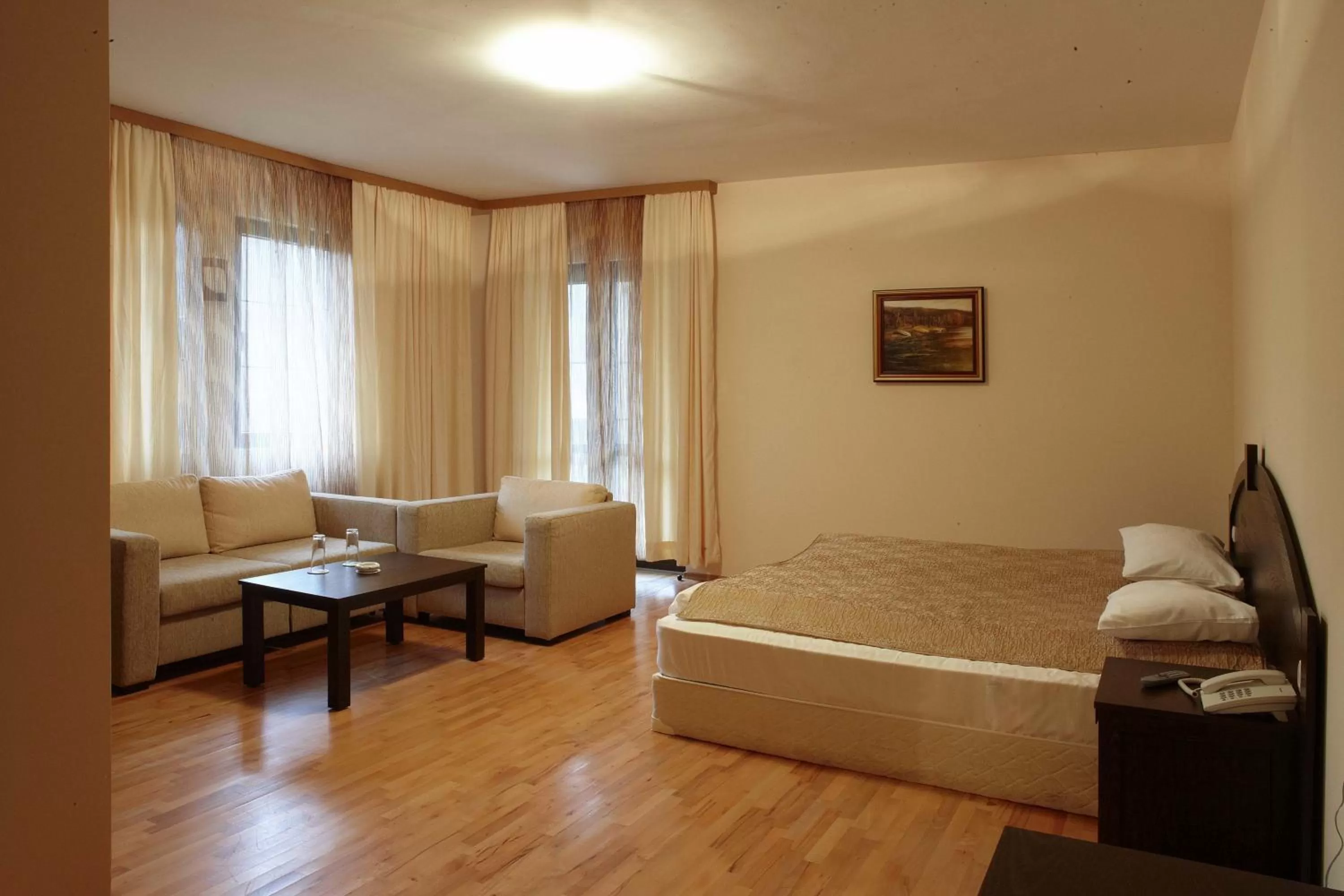 Photo of the whole room, Seating Area in Eco Complex Smilyan