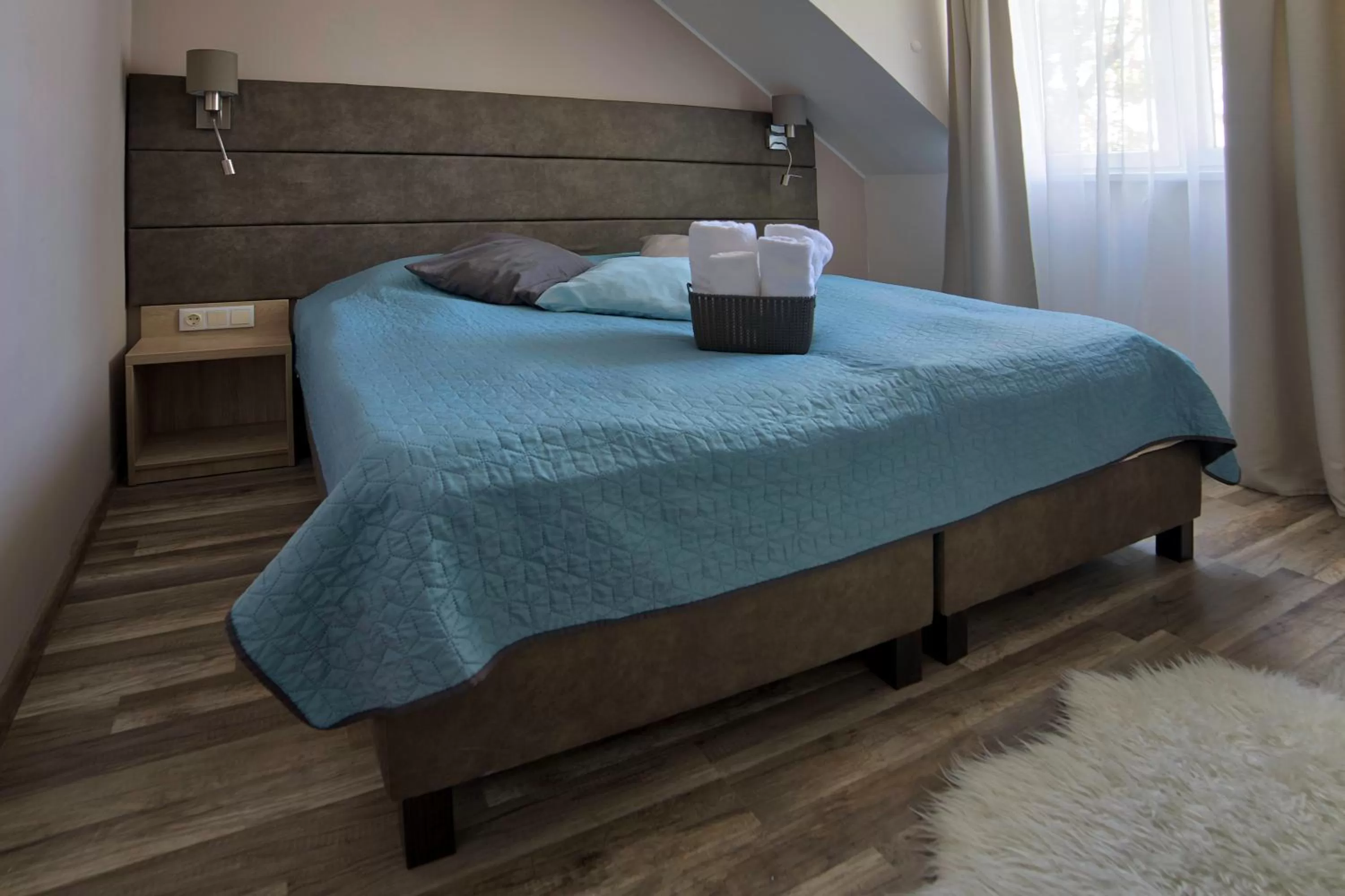 Bed in Sirály Panzió Tópart