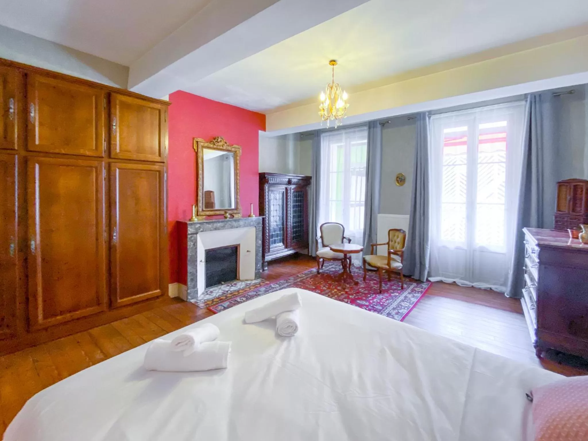 Seating area, Bed in Nogapatio - Maison d'Hôtes - BnB