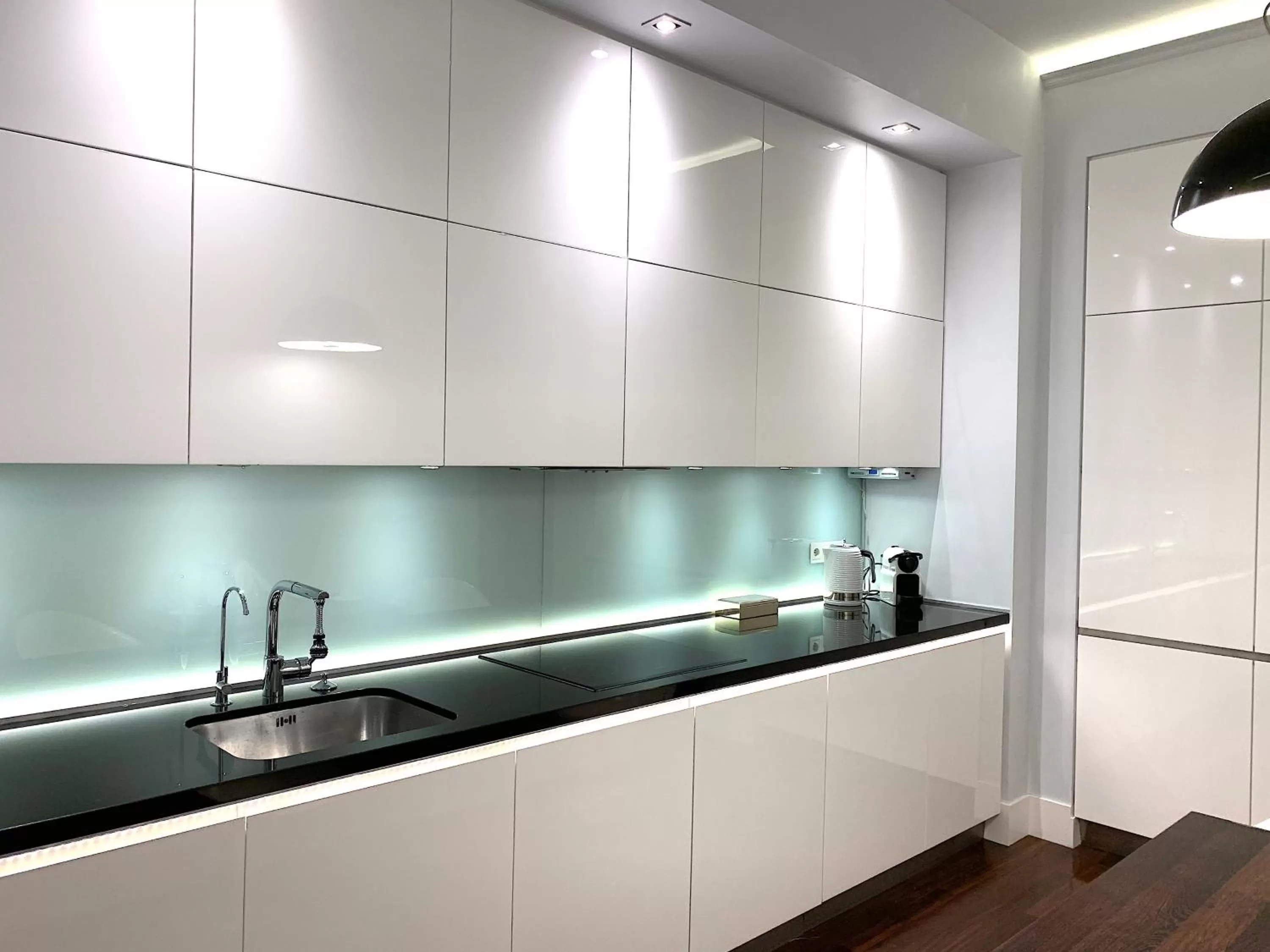Kitchen or kitchenette, Kitchen/Kitchenette in Luxury Suites & Apartments MONDRIAN Old Town