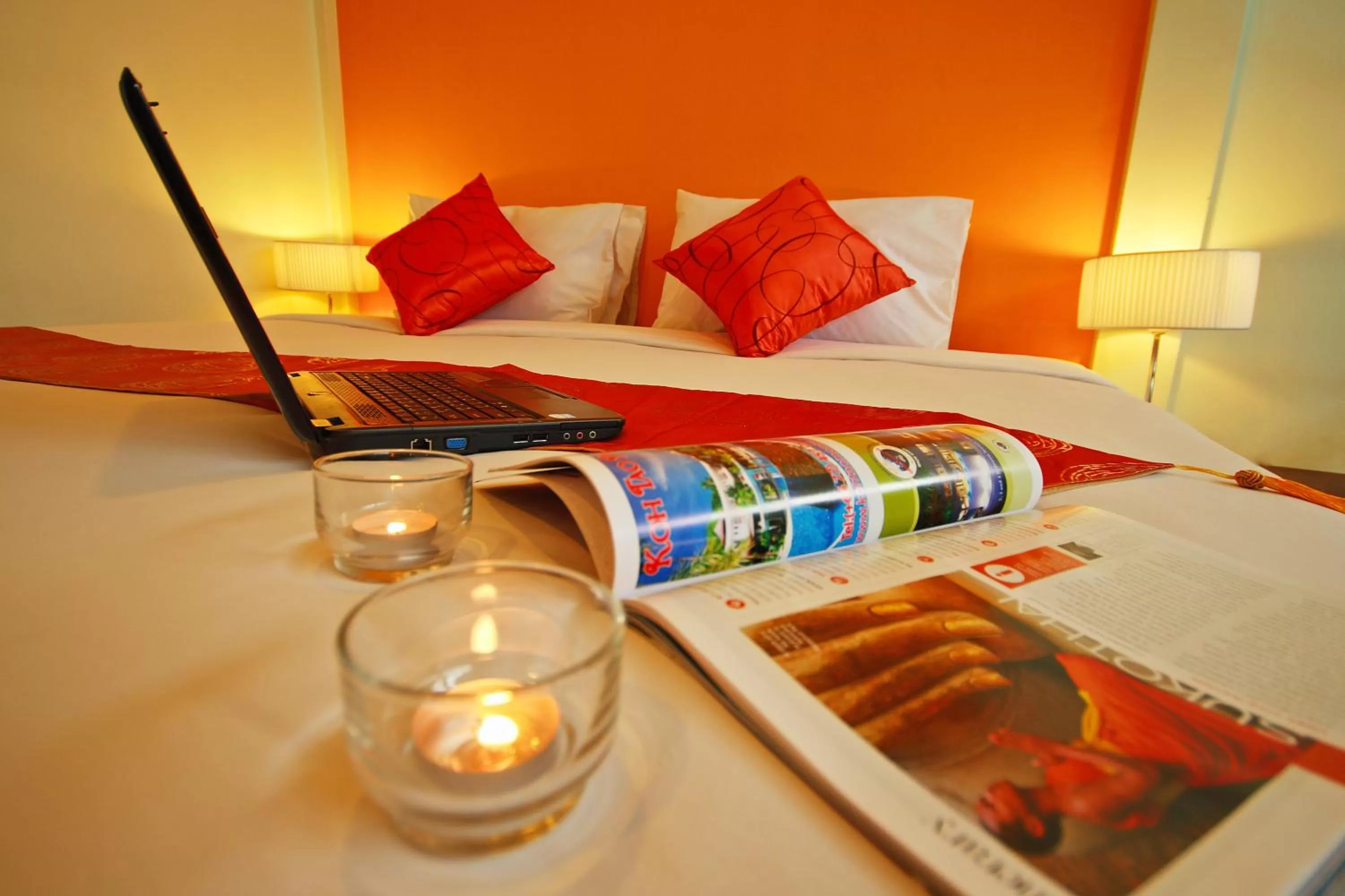 Bed in Floral Shire Suvarnabhumi Airport