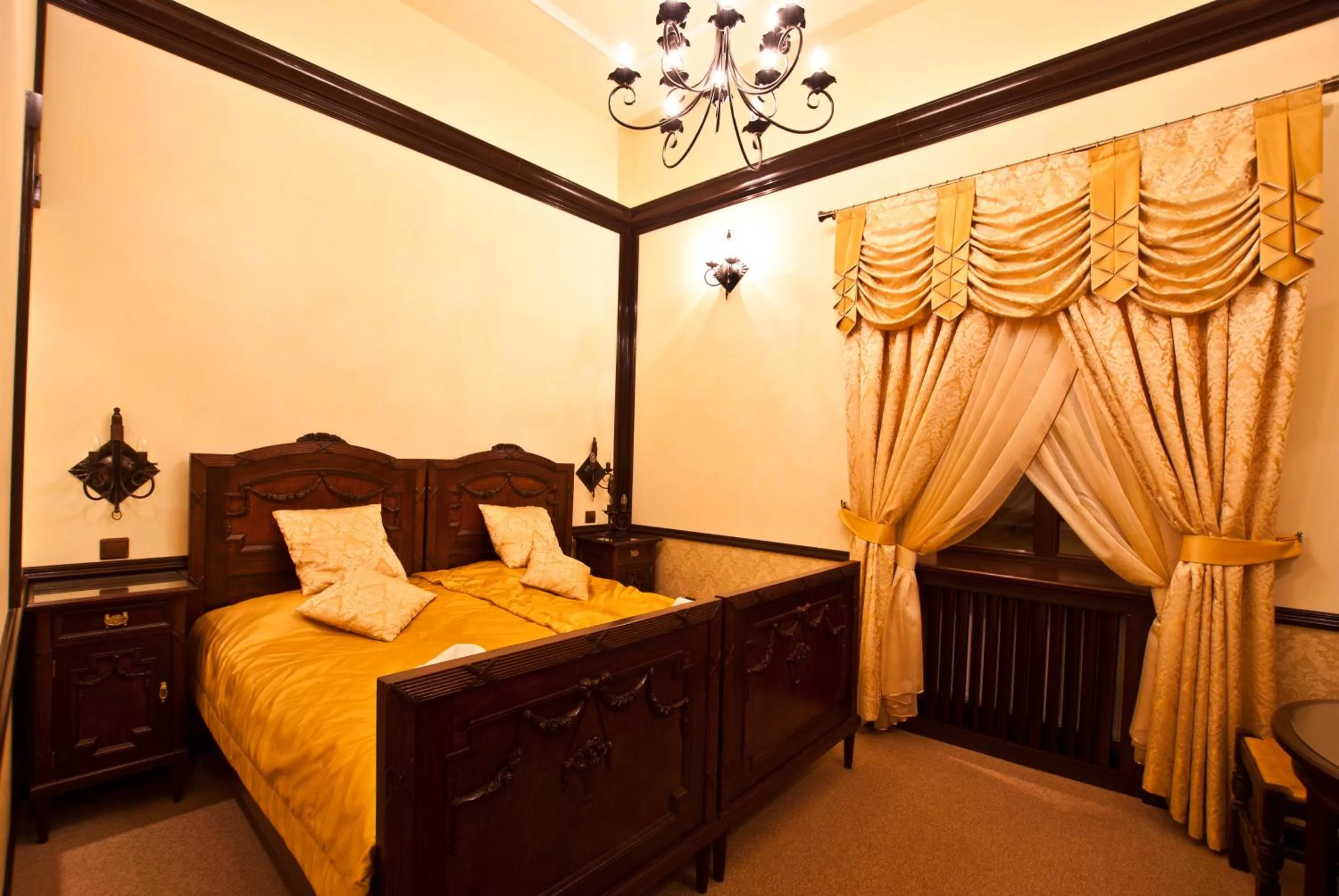 Bed in Zamek Uniejów