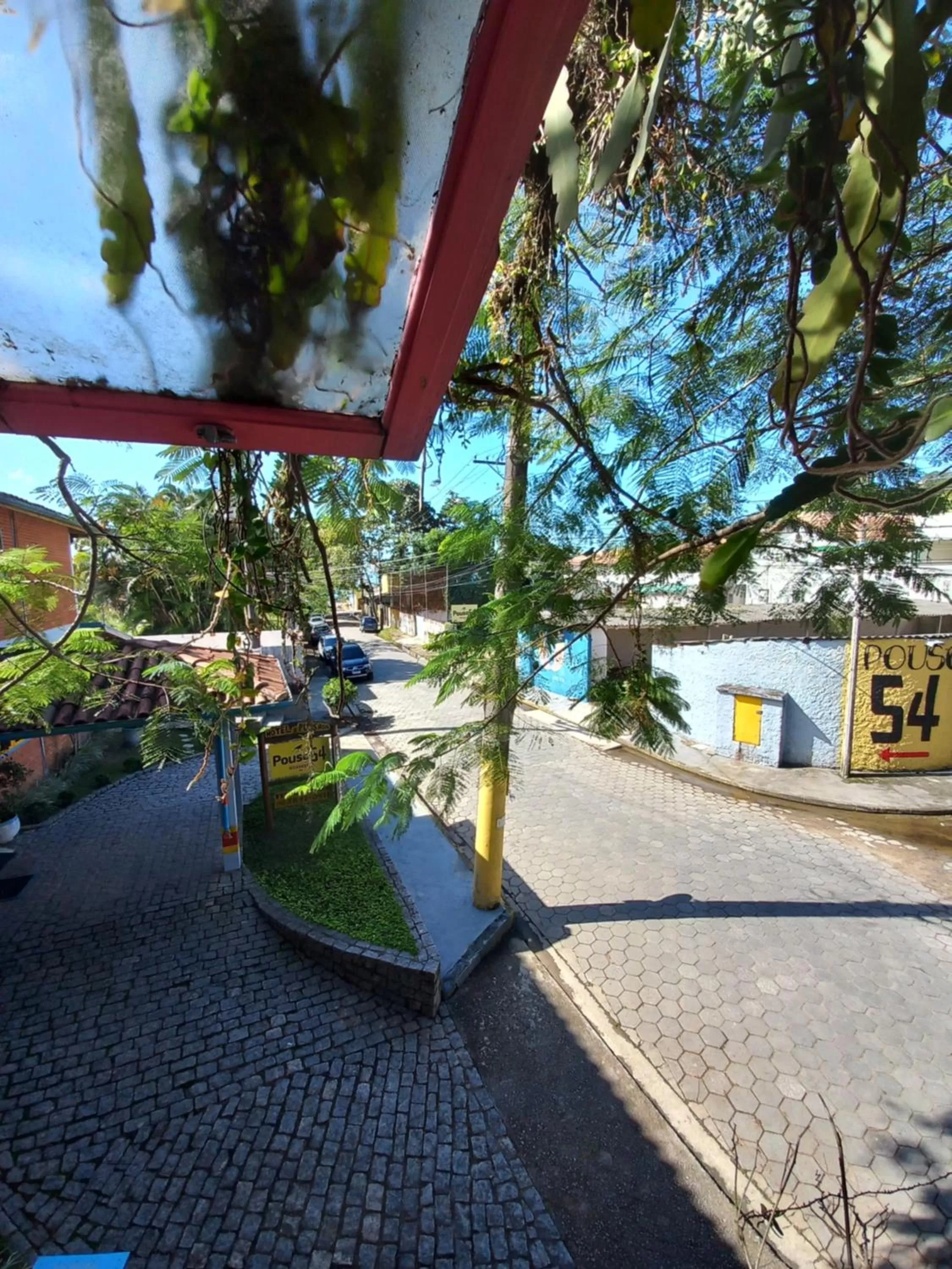 Property building in Hotel e Pousada Pouso54