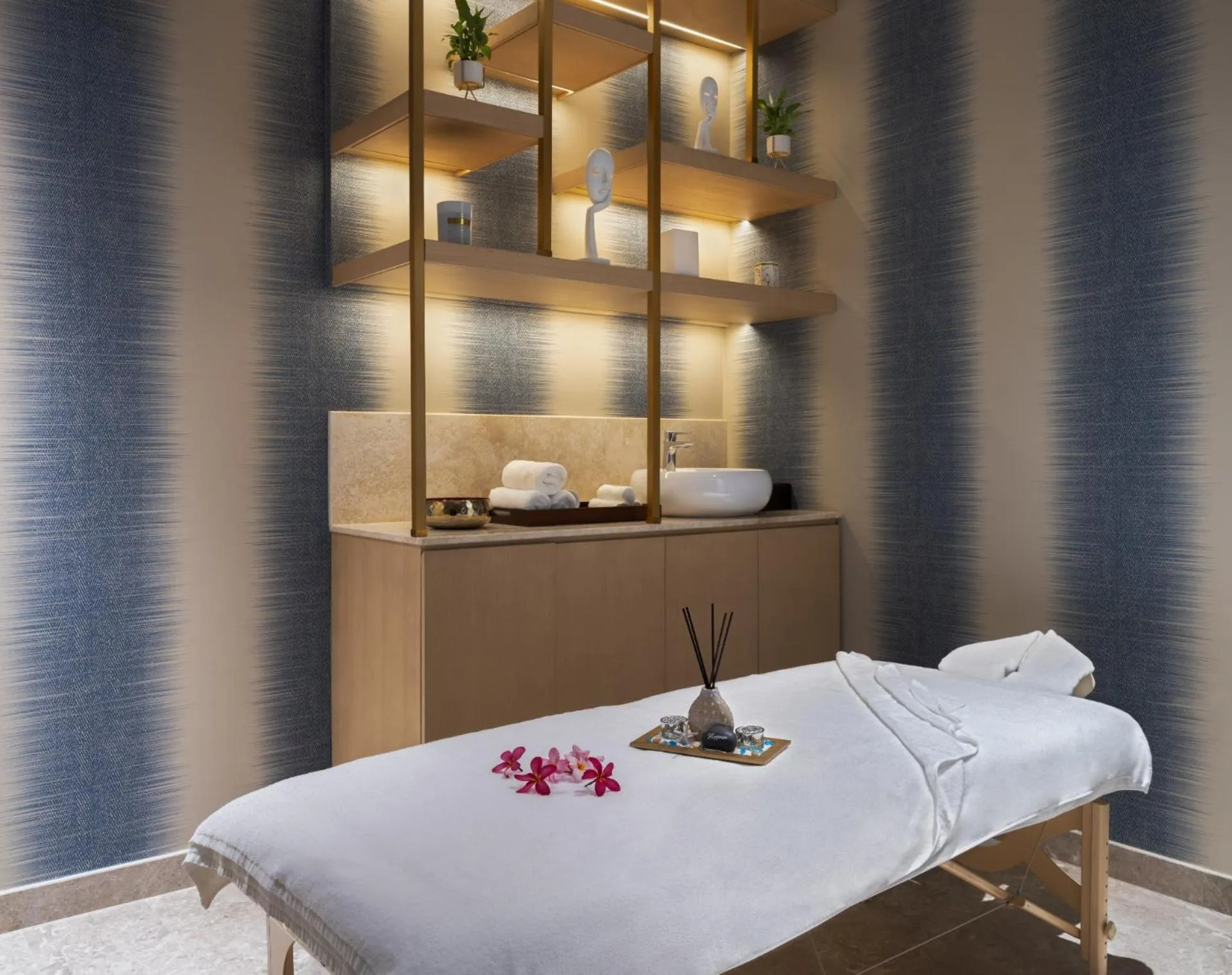 Massage in Maani Muscat Hotel & Apartments