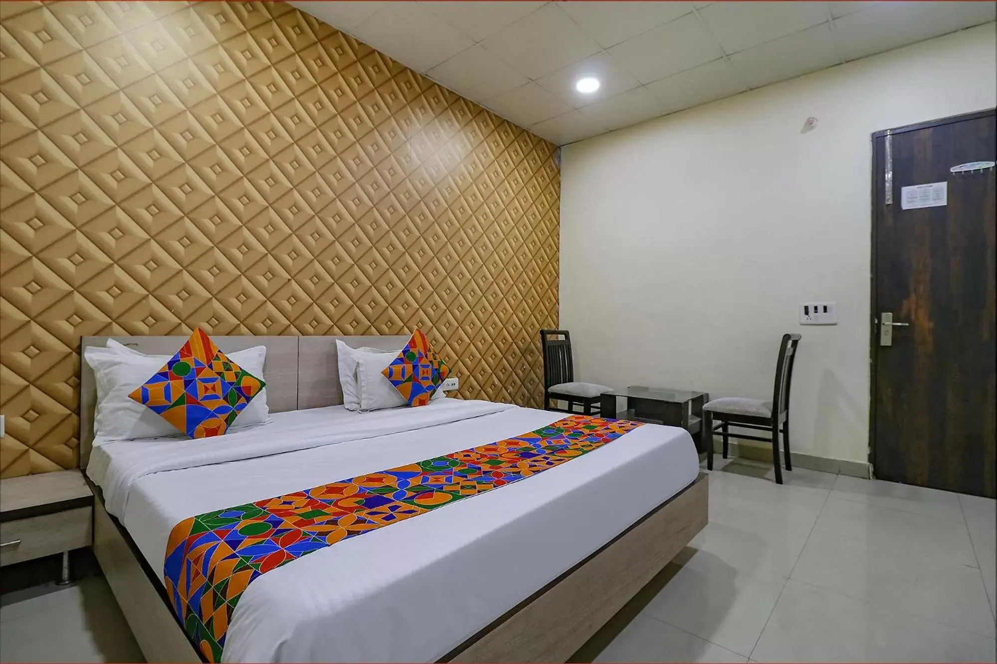 Deluxe Room in FabHotel Heaven Agya Ludhiana Deluxe Room in FabHotel Heaven Agya Ludhiana