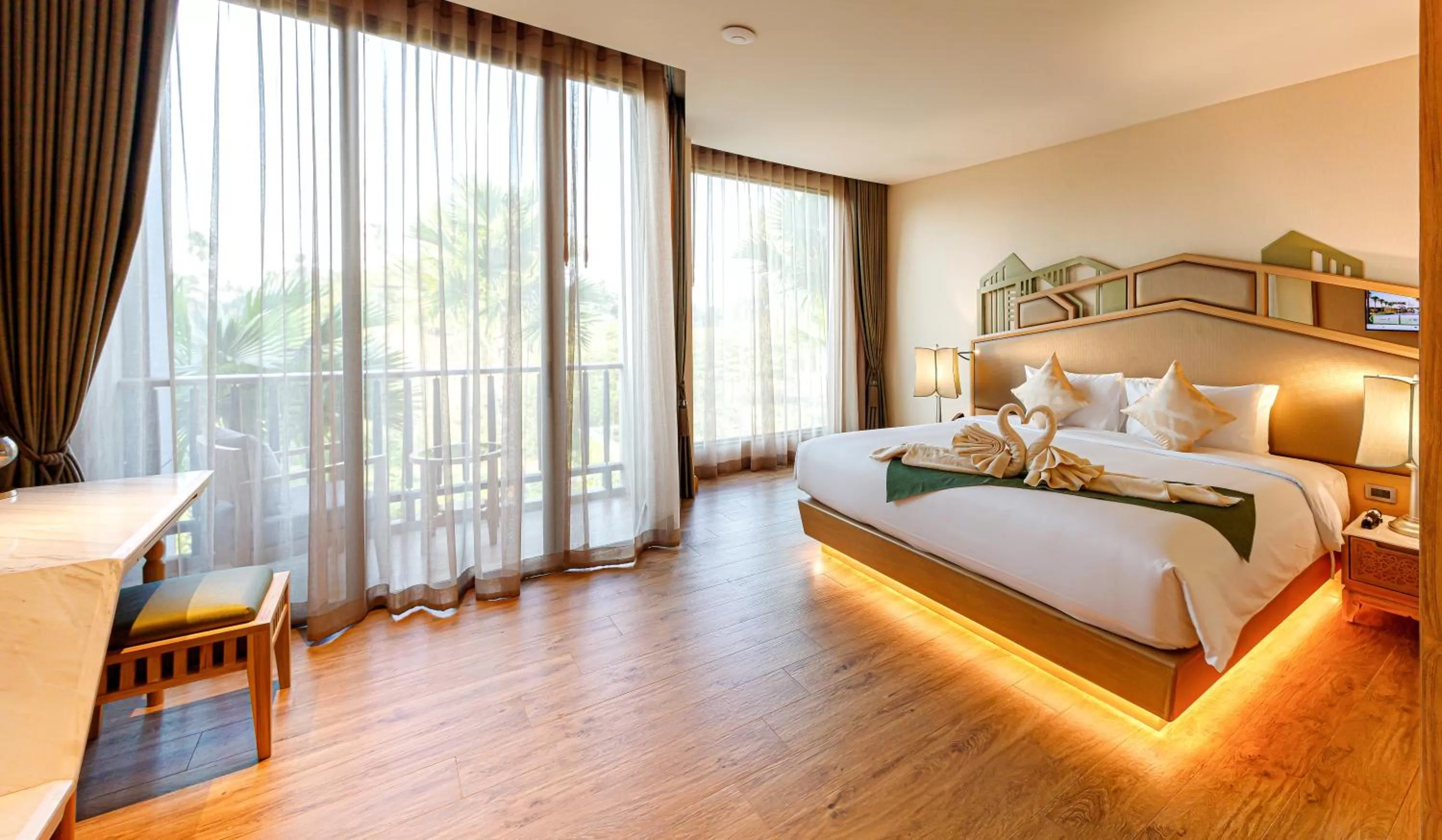 Photo of the whole room, Bed in W1Bangkoknoi Hotel