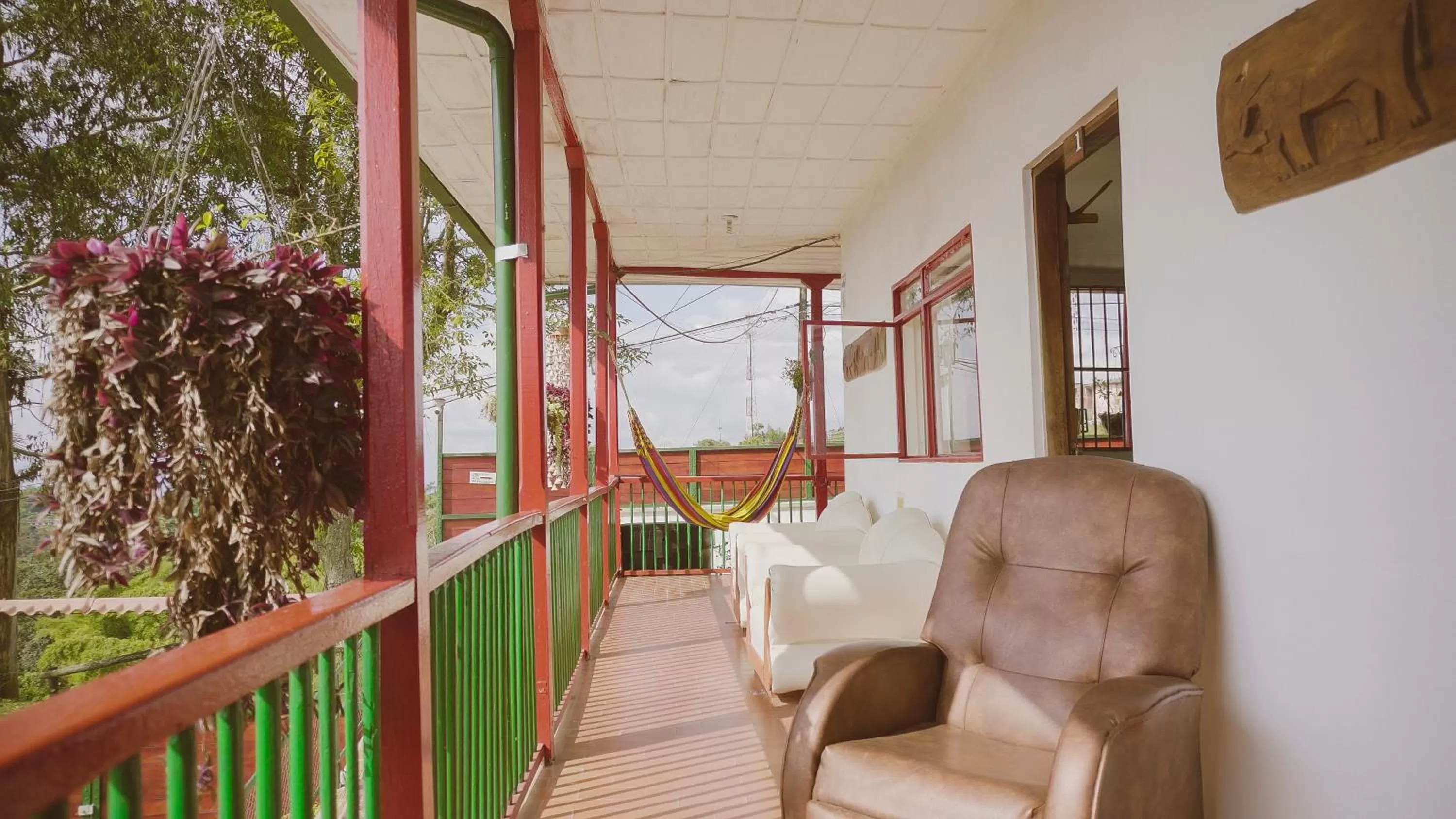 Property building, Balcony/Terrace in Eco Lodge La Juanita