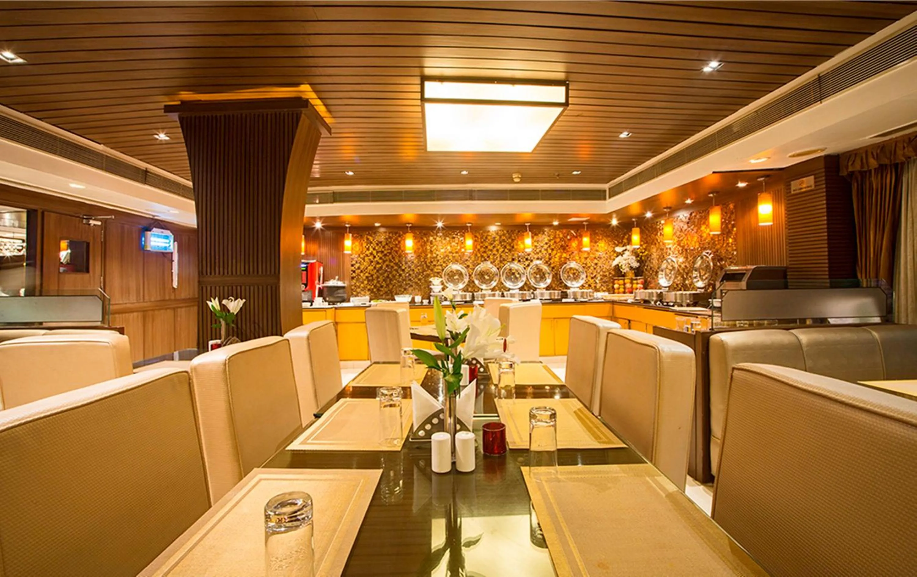 Restaurant/places to eat in Hotel Shanti Palace Mahipalpur