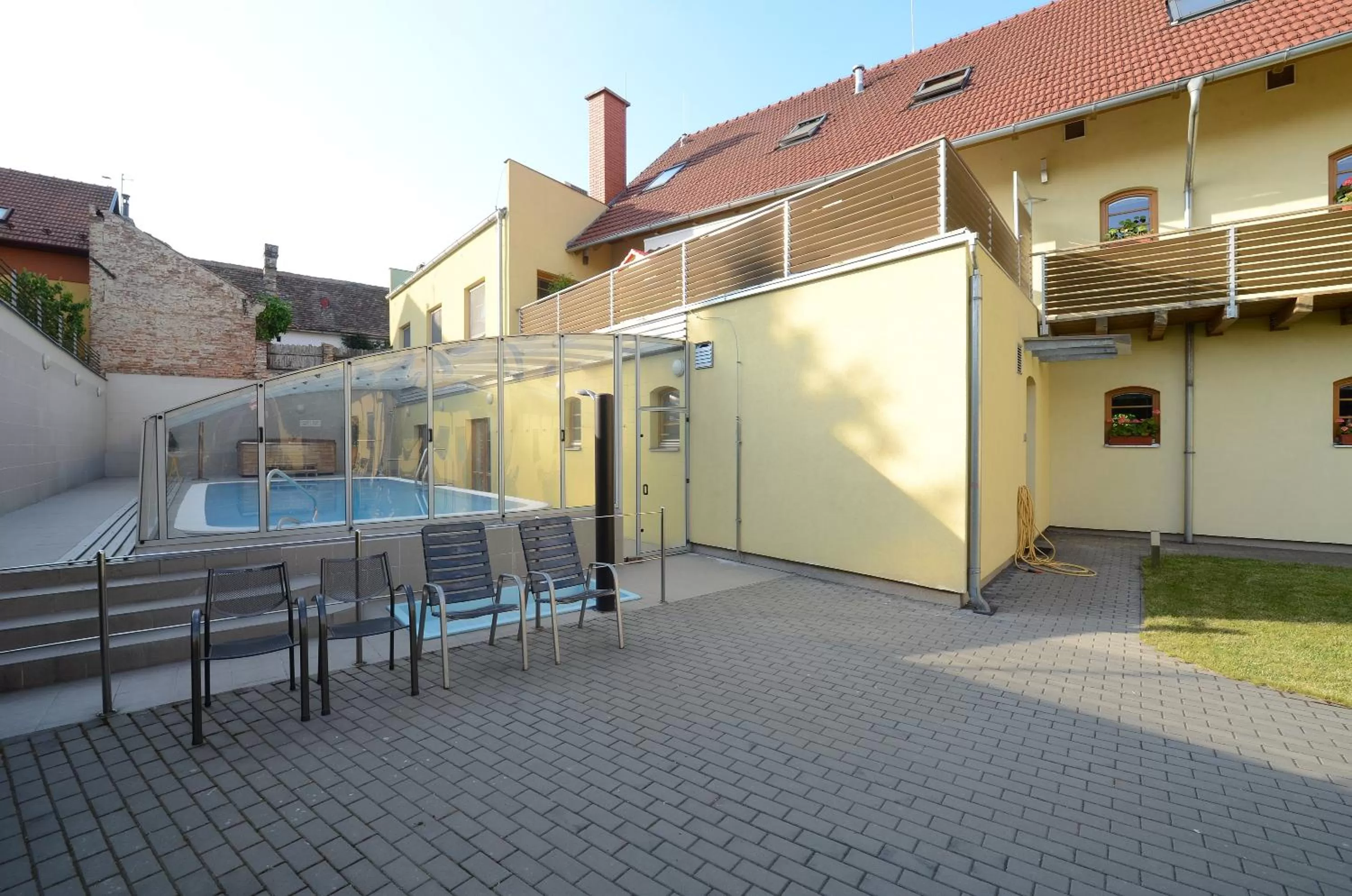 Garden, Property Building in Relax Hotel Stork