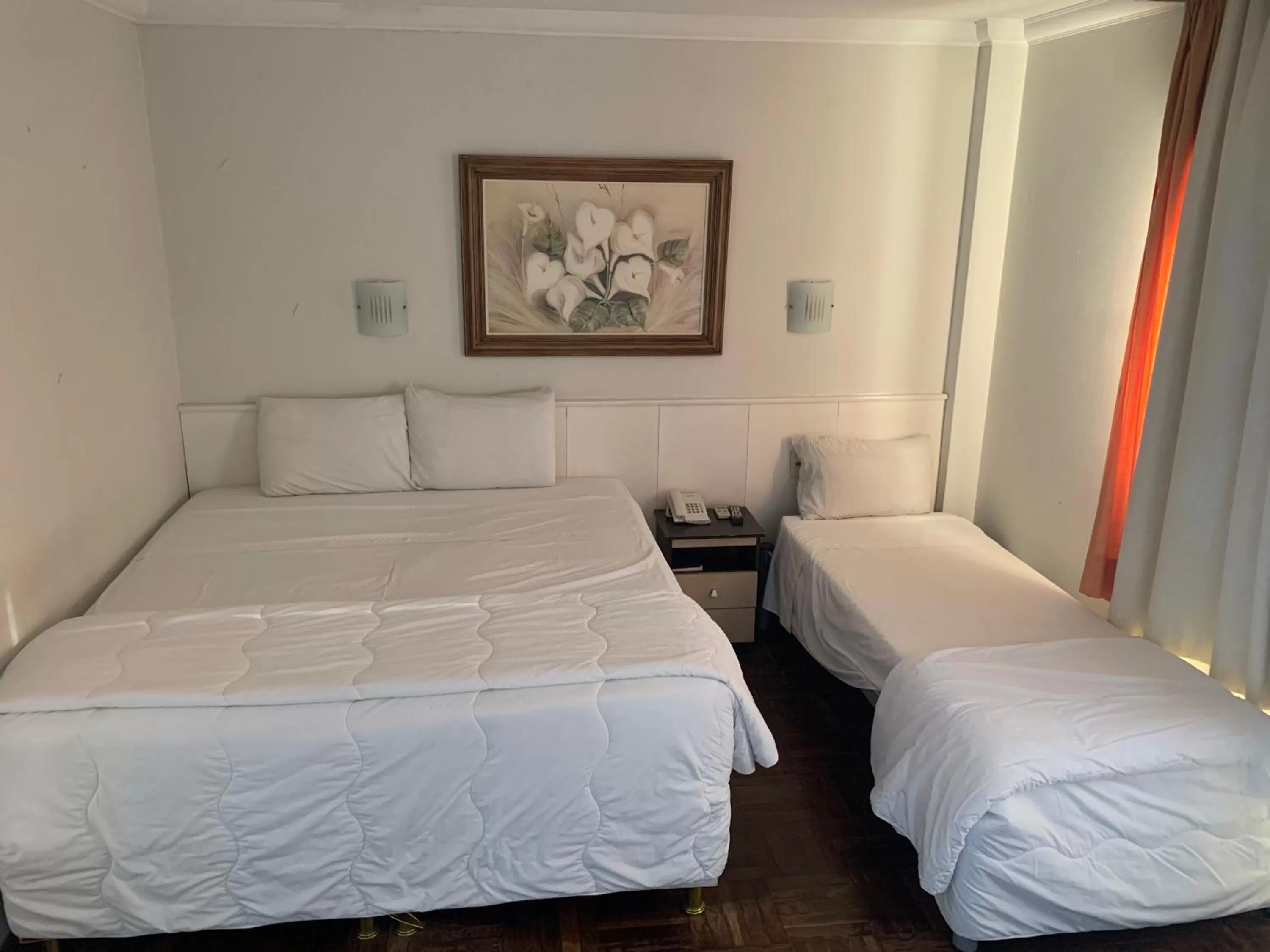 Bed in Nuevo Hotel