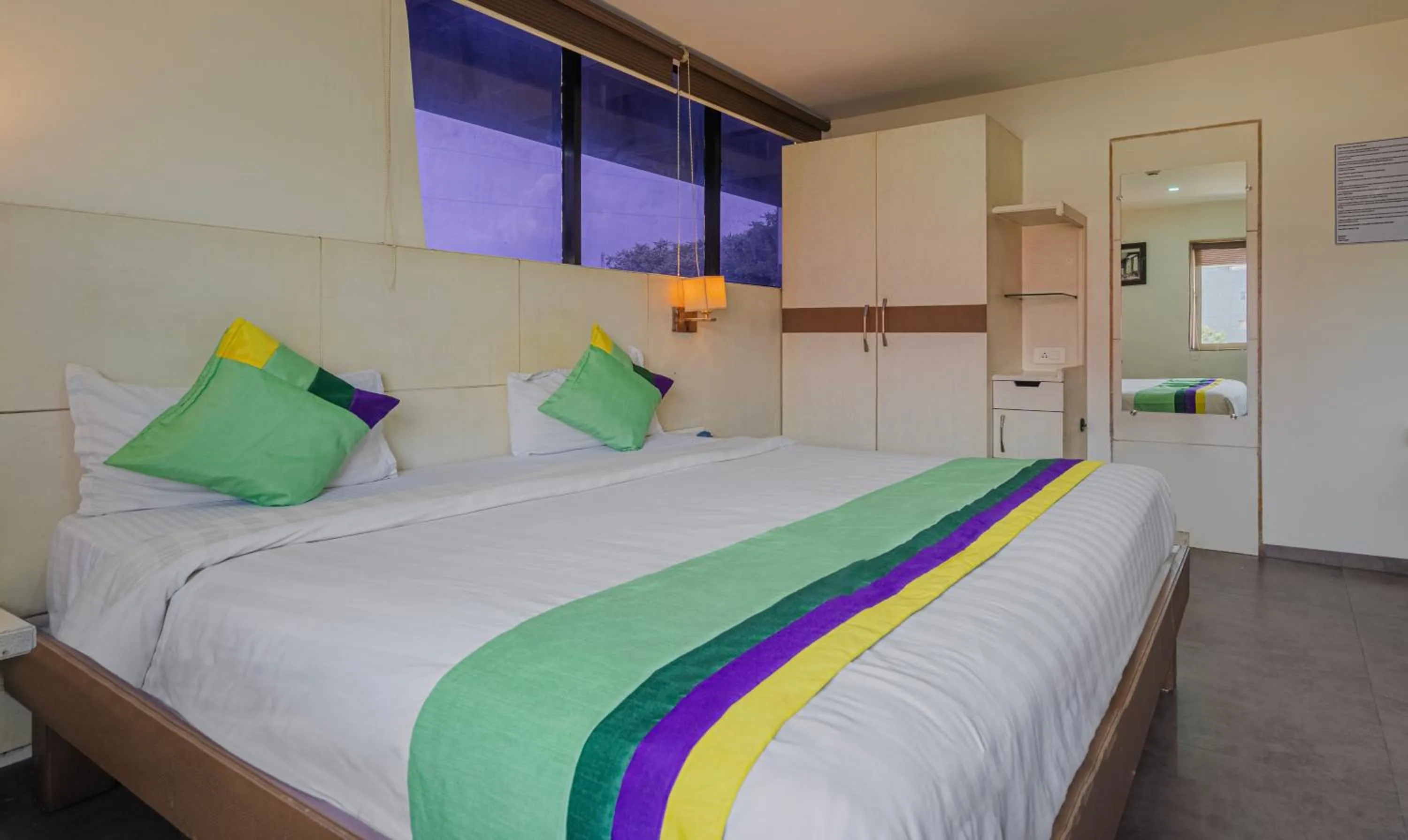 Bed in Hotel Casa, Vadodara