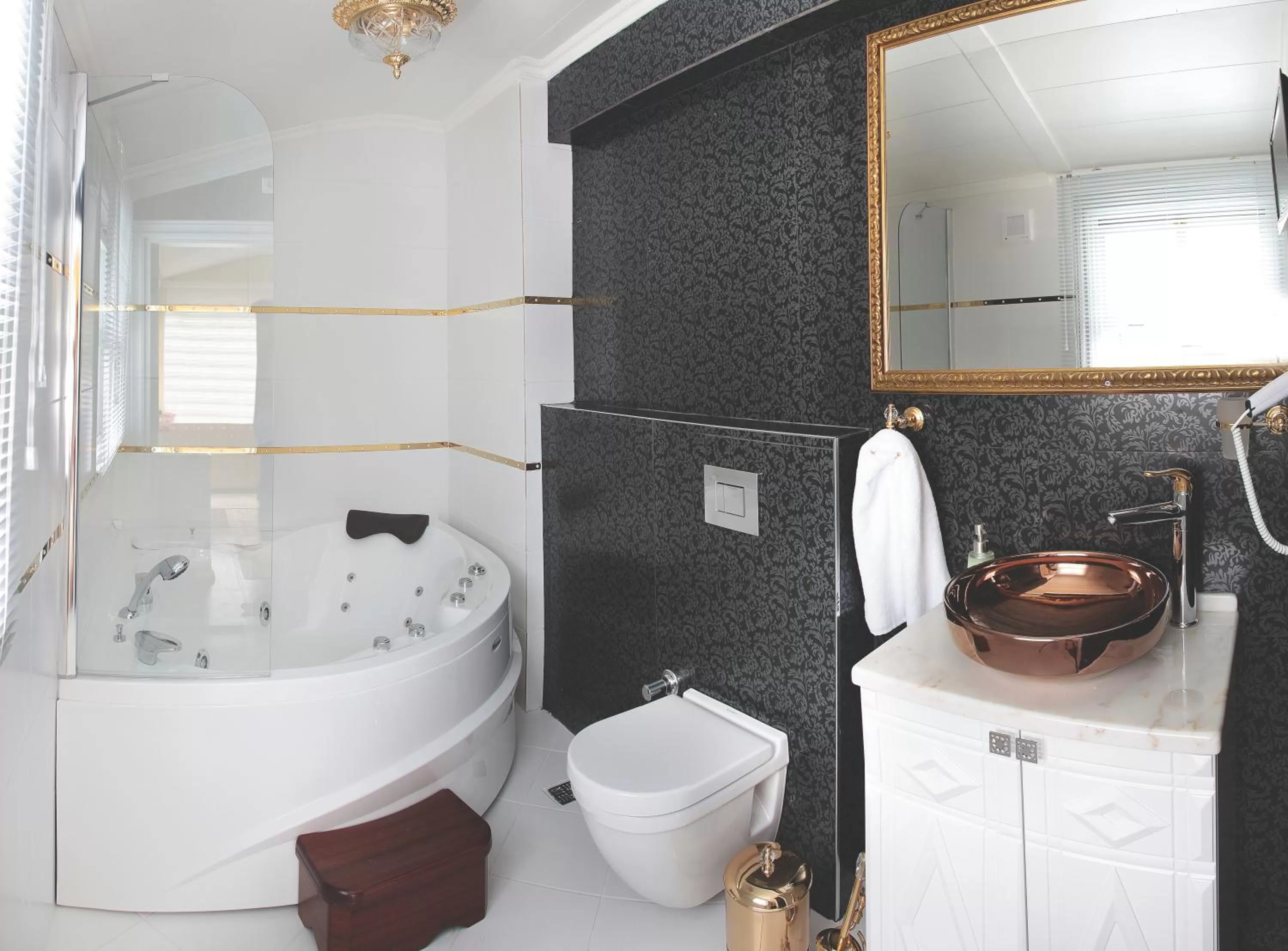 Toilet, Bathroom in Sultan Tughra Hotel