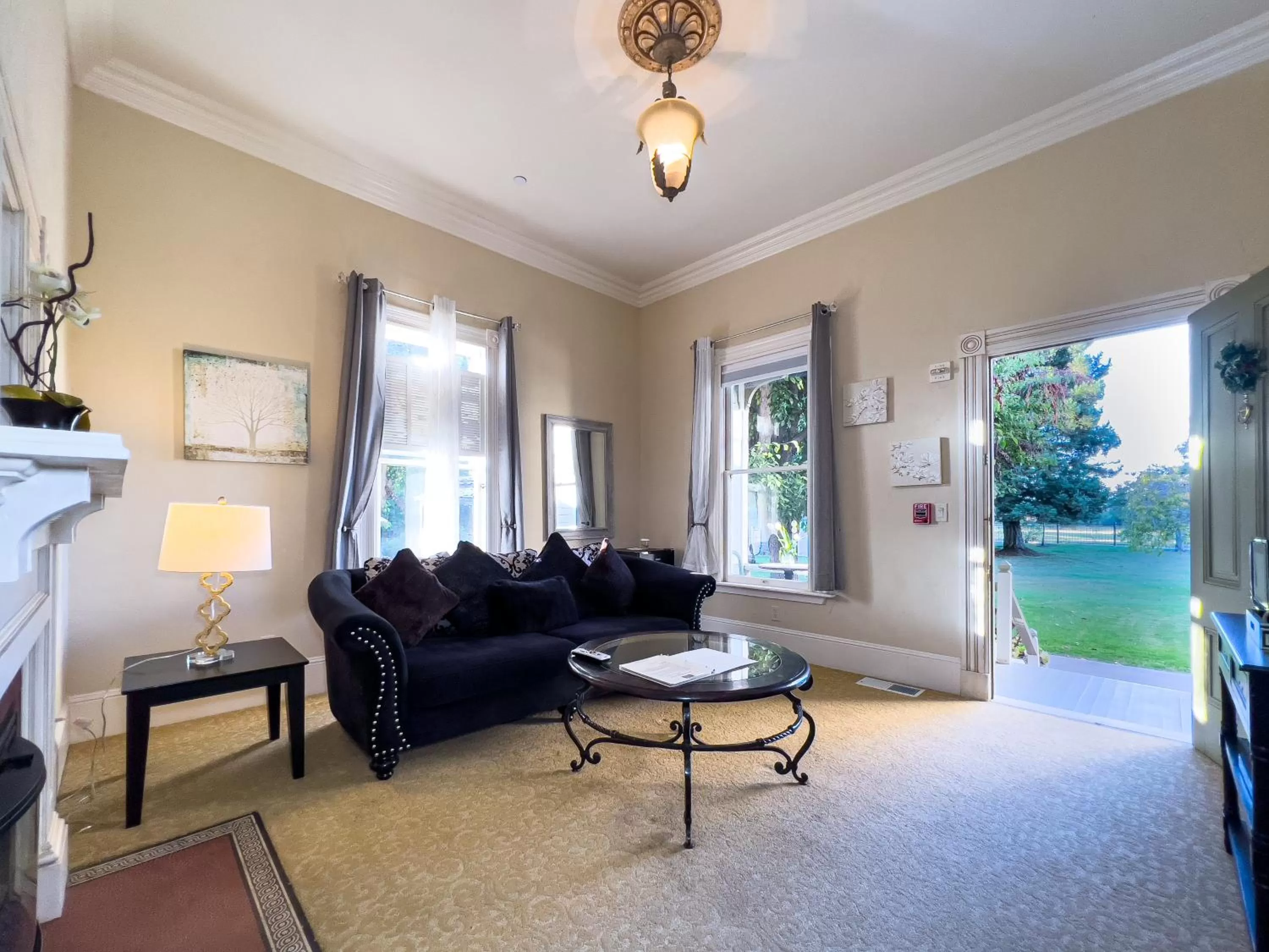 Living room in Chateau Coralini