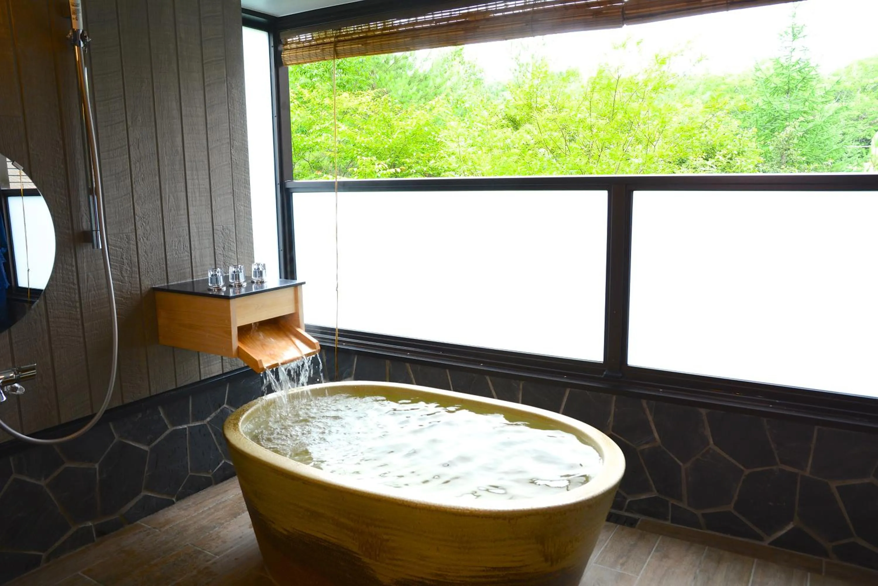 Photo of the whole room in Karuizawakurabu Hotel 1130 Hewitt Resort