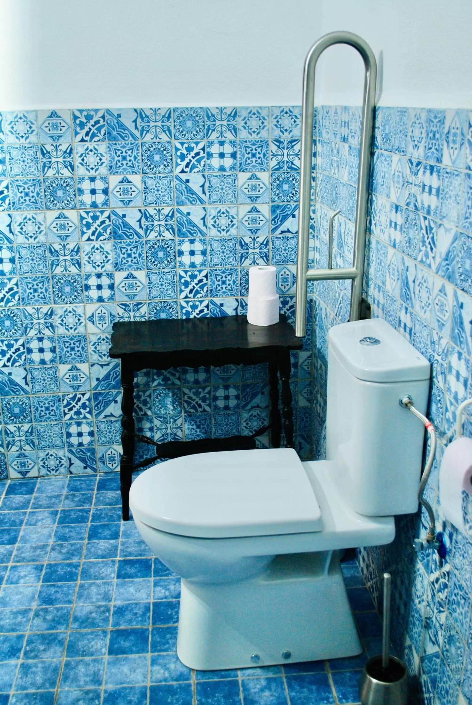 Bathroom in Backpacker Al-Katre