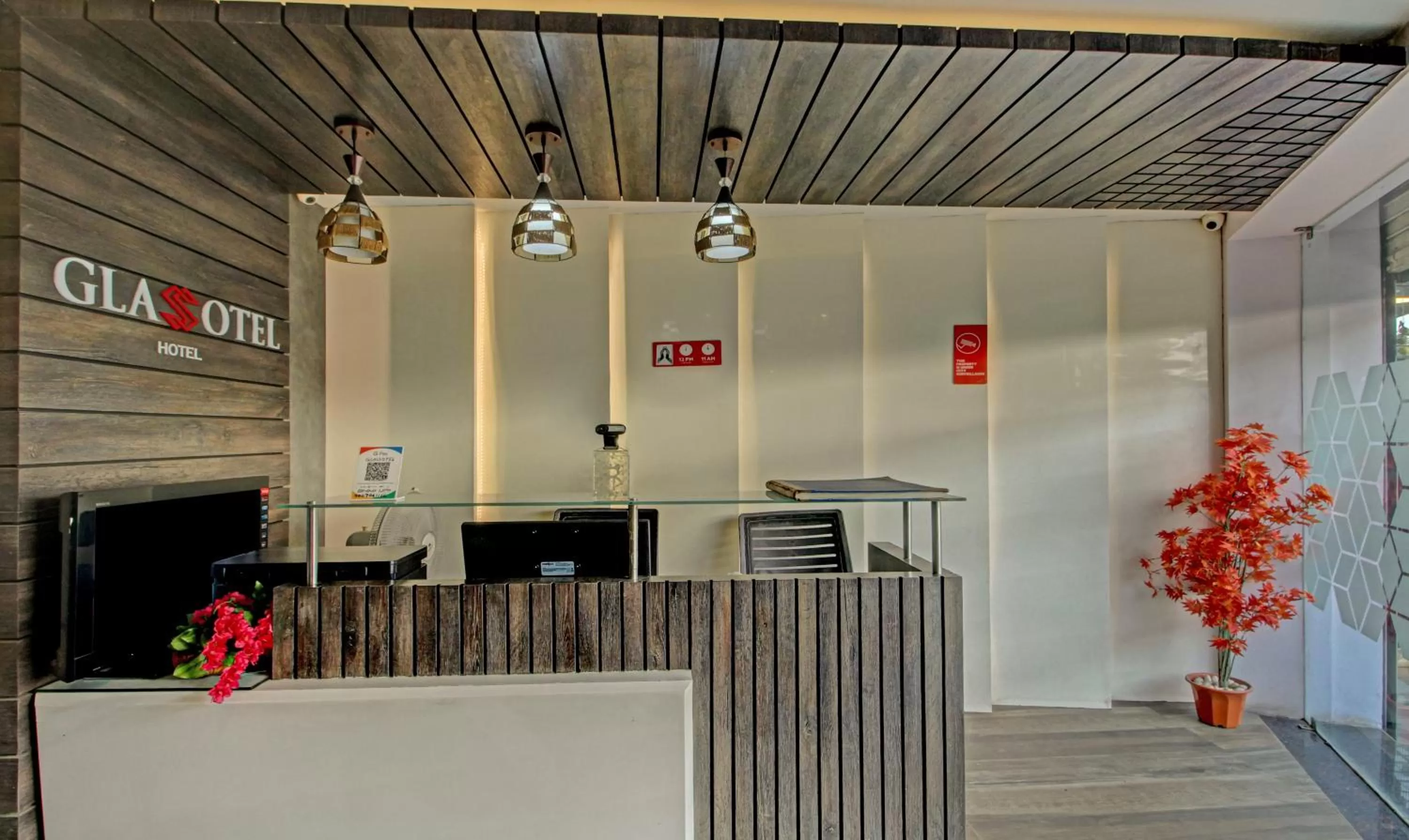 Lobby or reception in Treebo Trend Glassotel Ruby