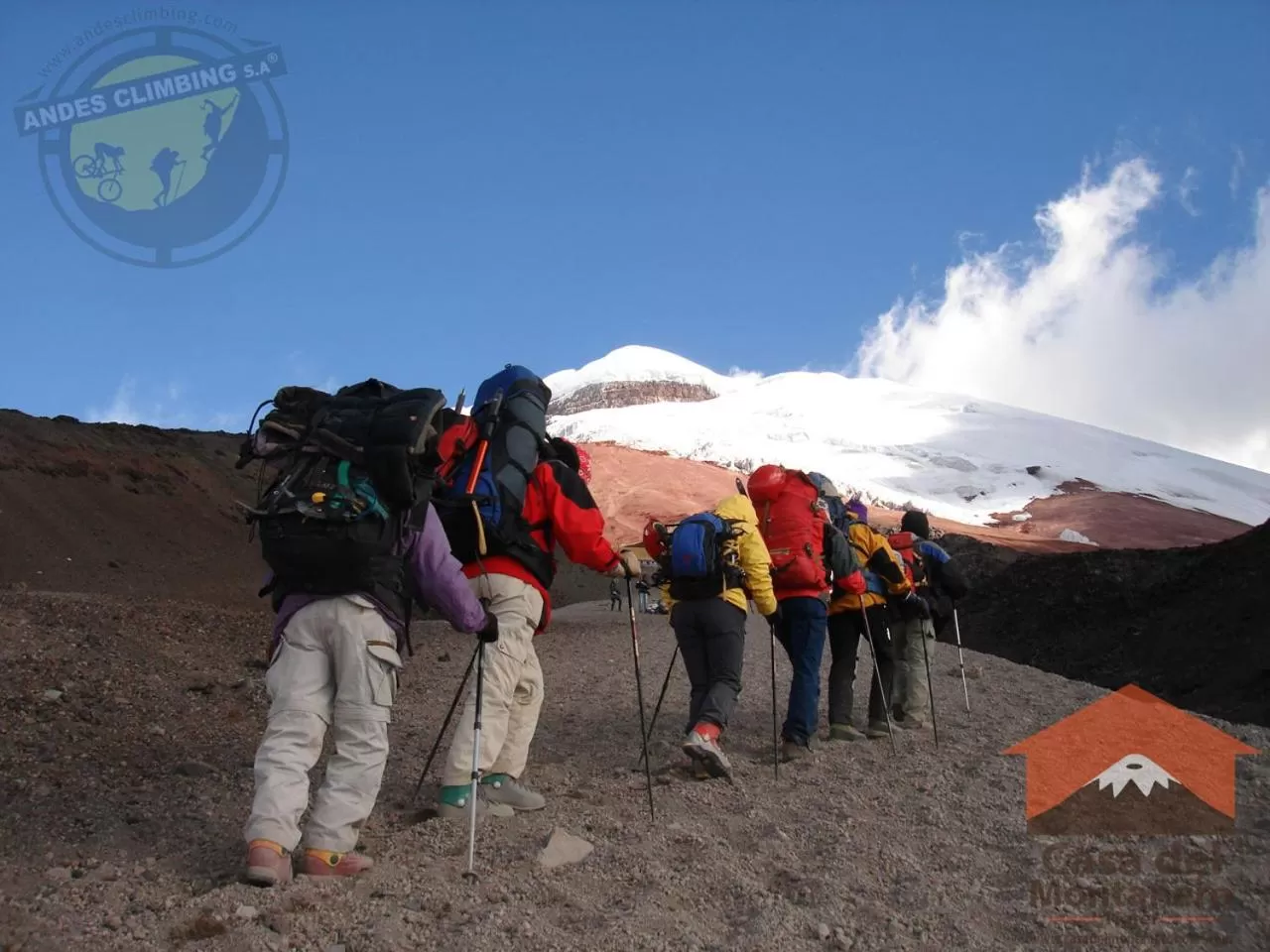 Hiking in Casa del Montañero