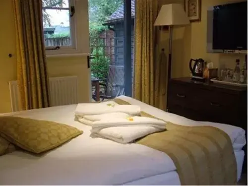 Double Room with Private Bathroom in The New Inn Double Room with Private Bathroom in The New Inn