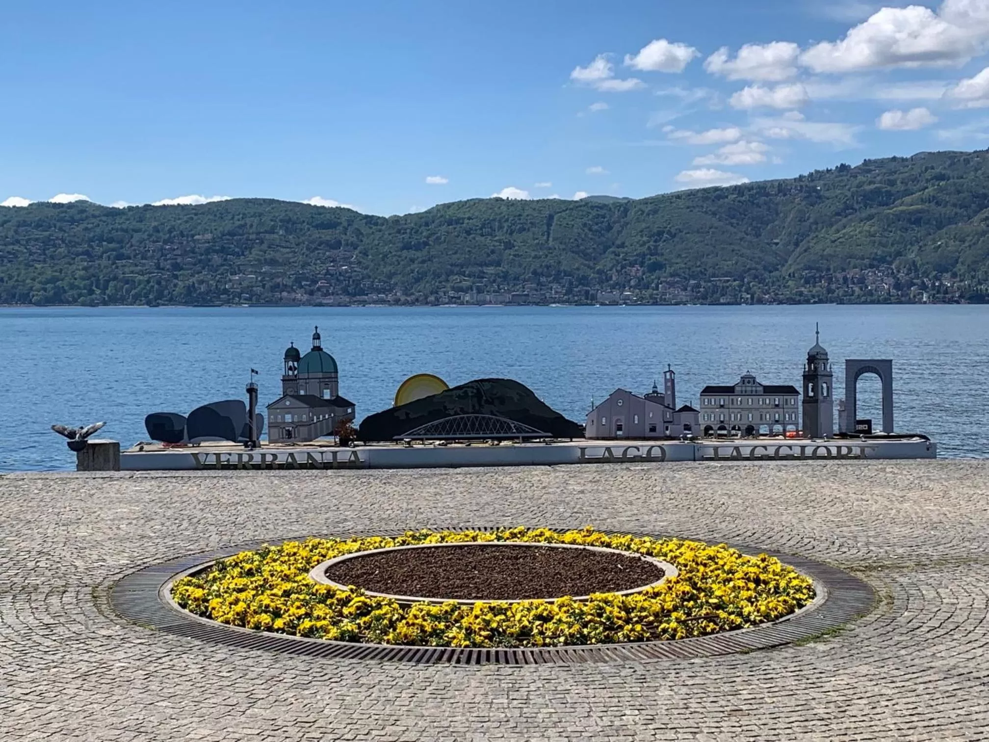 Nearby landmark in CASABELLA-LAGO MAGGIORE
