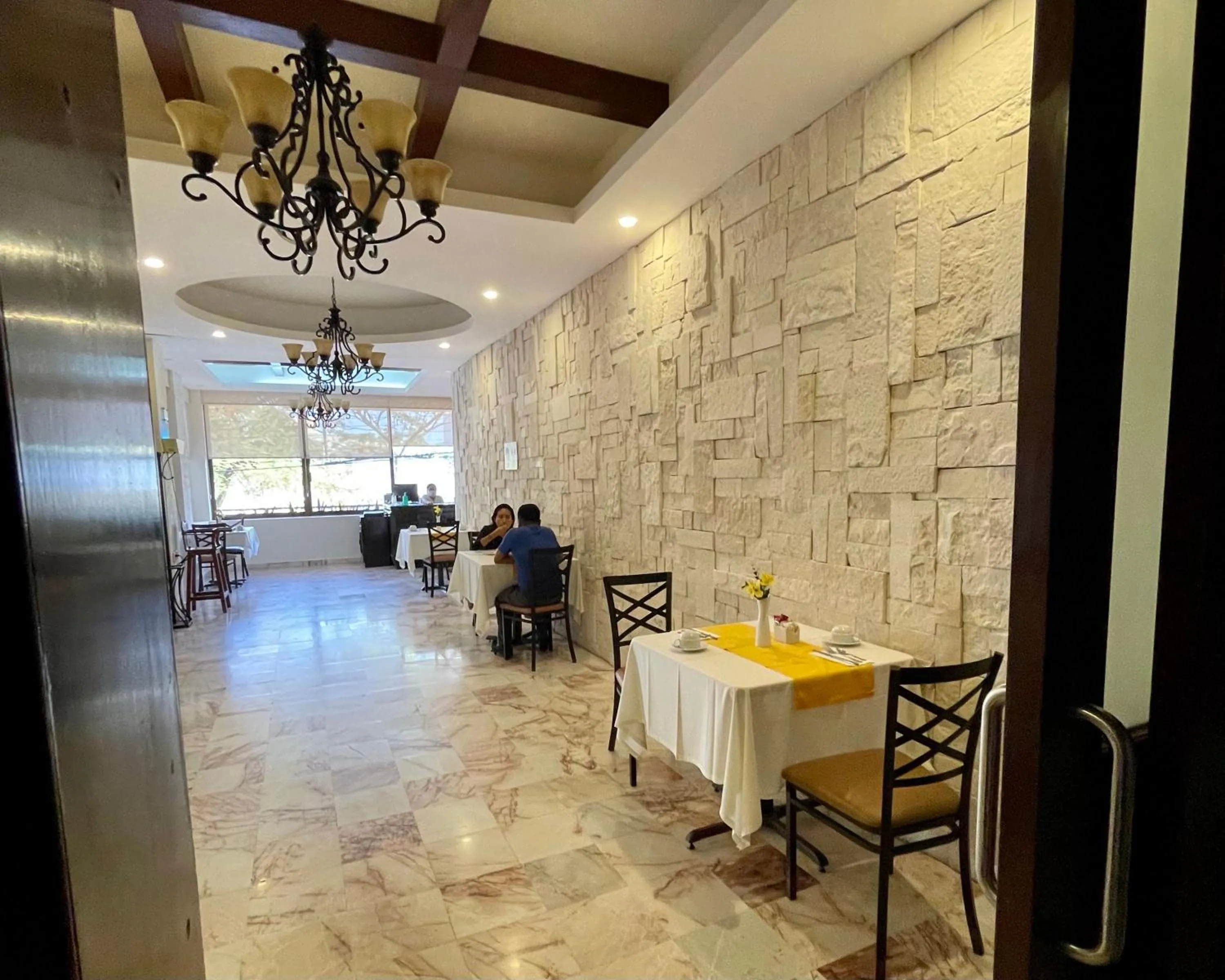 Restaurant/places to eat in Hotel del Paseo Campeche