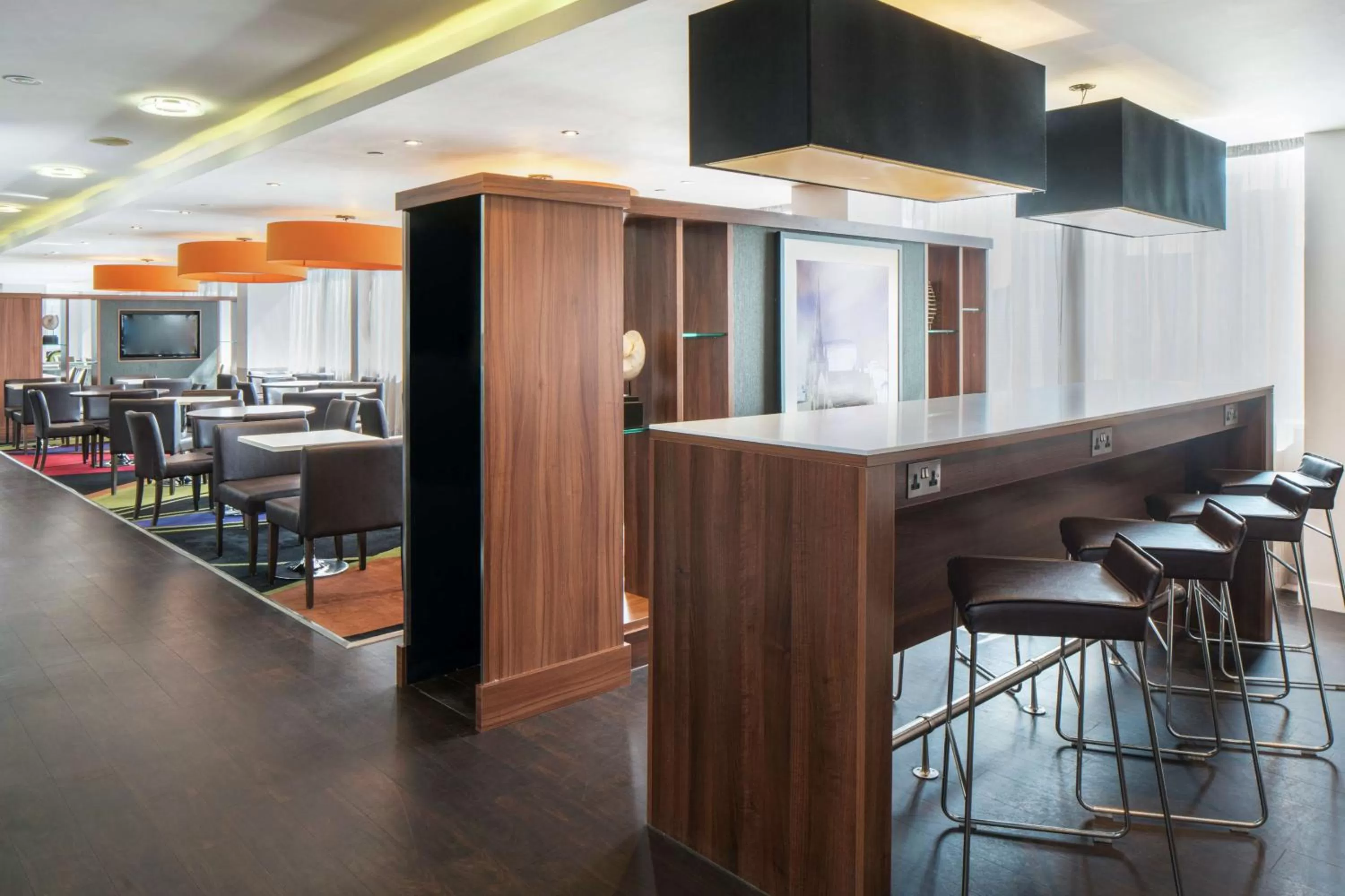 Restaurant/places to eat in Hampton by Hilton Birmingham Broad Street