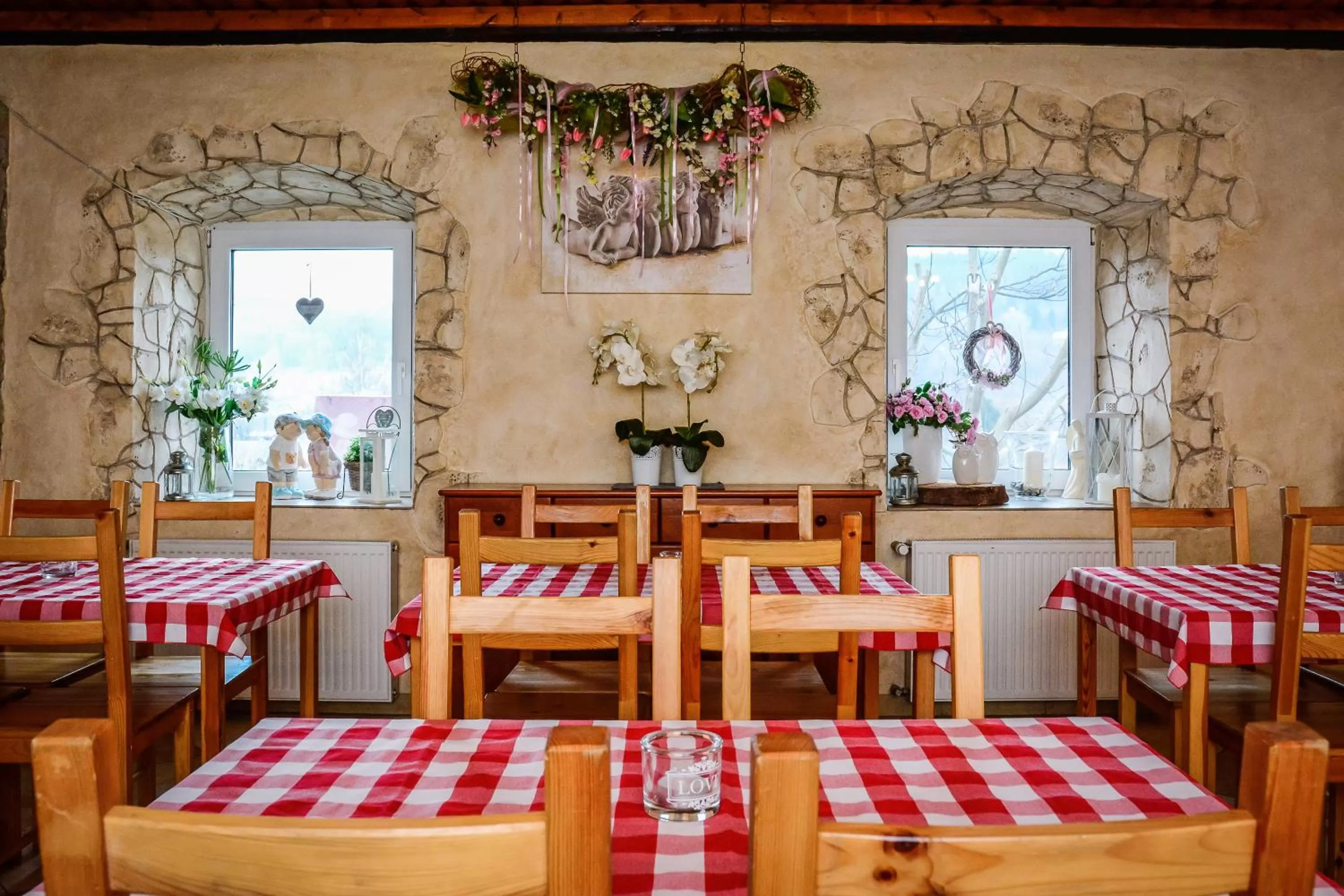 Restaurant/Places to Eat in Dom na Klonowym Wzgórzu