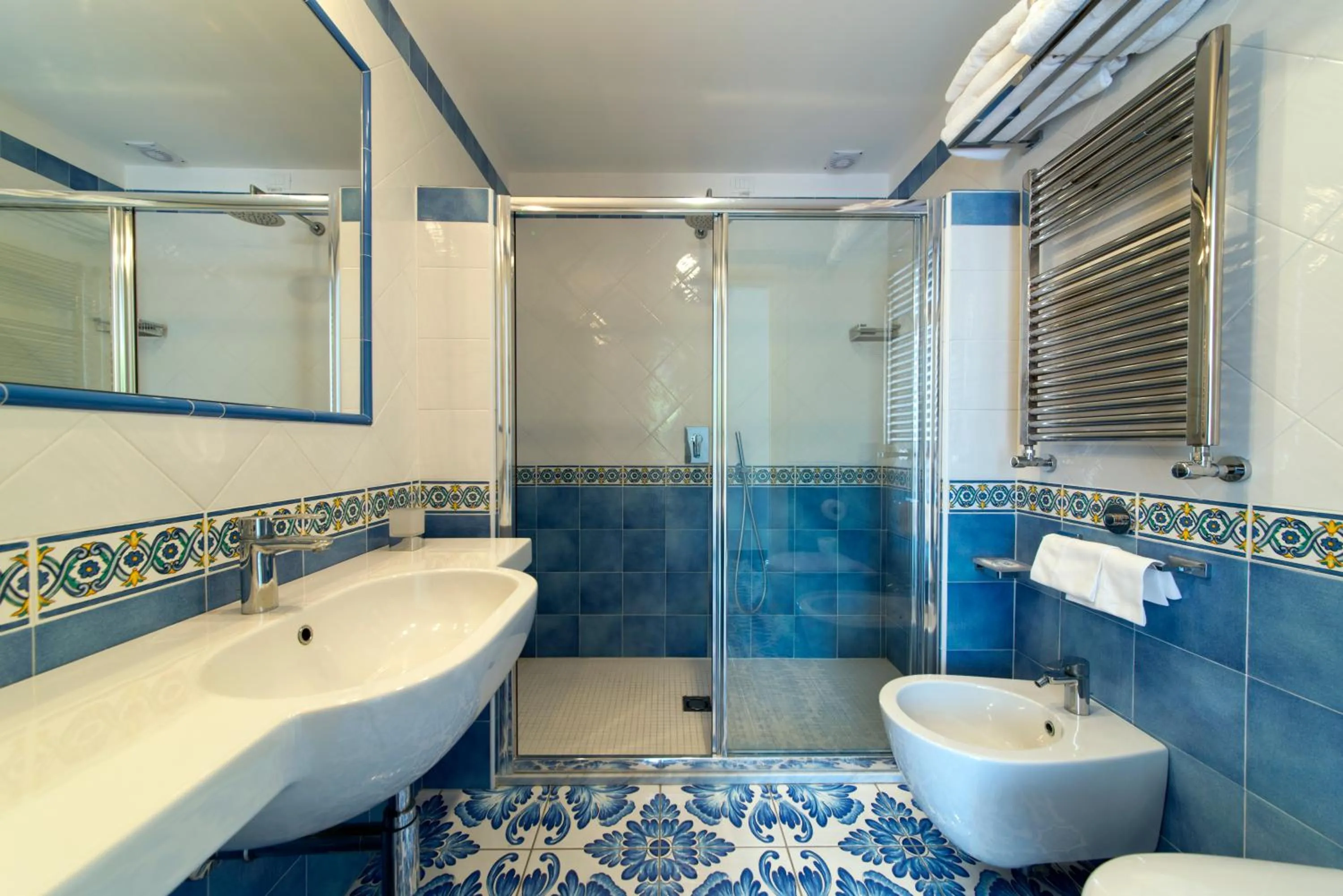Bathroom in Le Canne Family Resort & Spa
