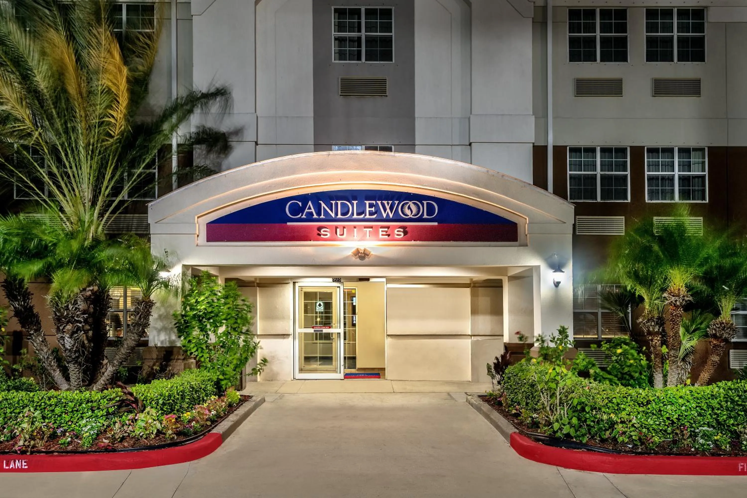Property building in Candlewood Suites Galveston by IHG