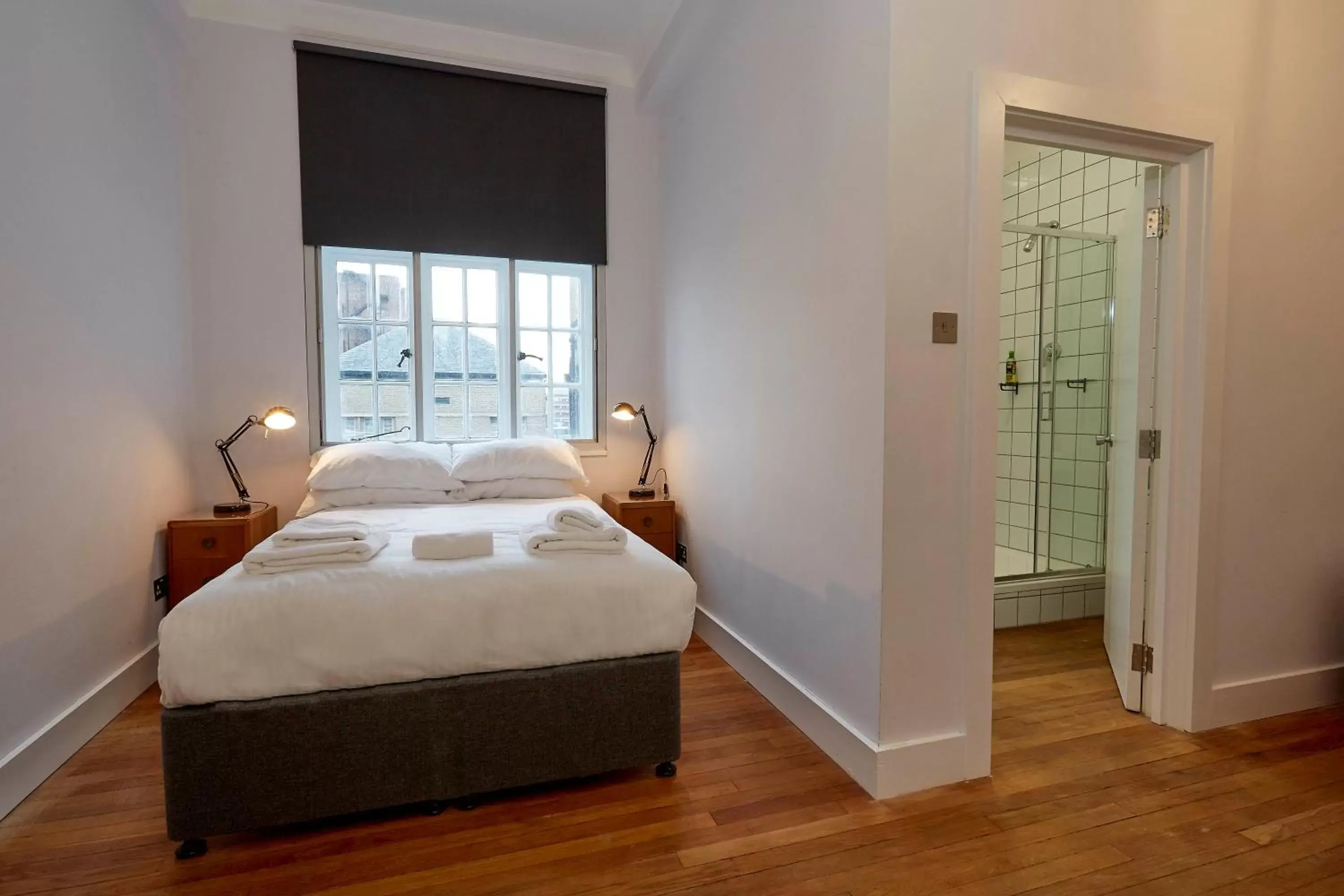 Double Room with Private Bathroom in Green Rooms Double Room with Private Bathroom in Green Rooms