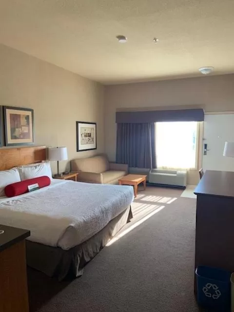 Bed in Clarion Pointe