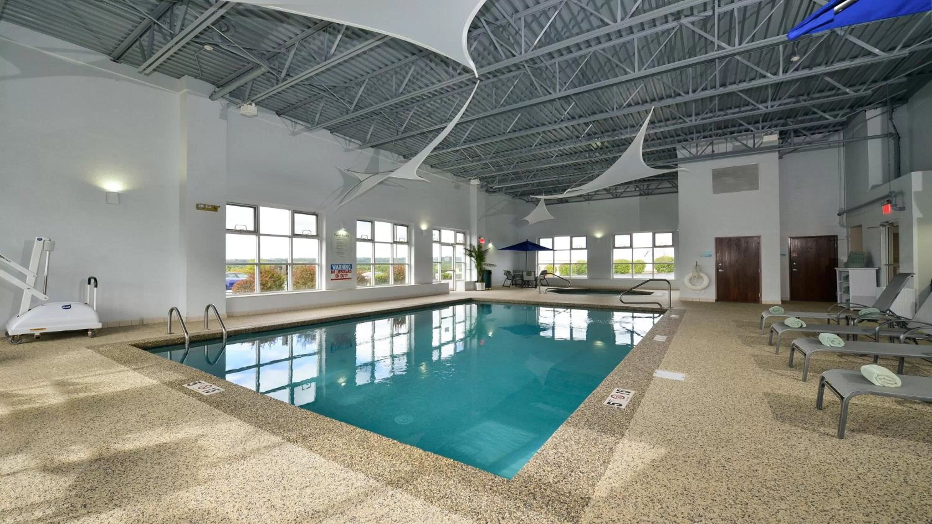 Swimming pool in Holiday Inn Express Boston-Milford by IHG