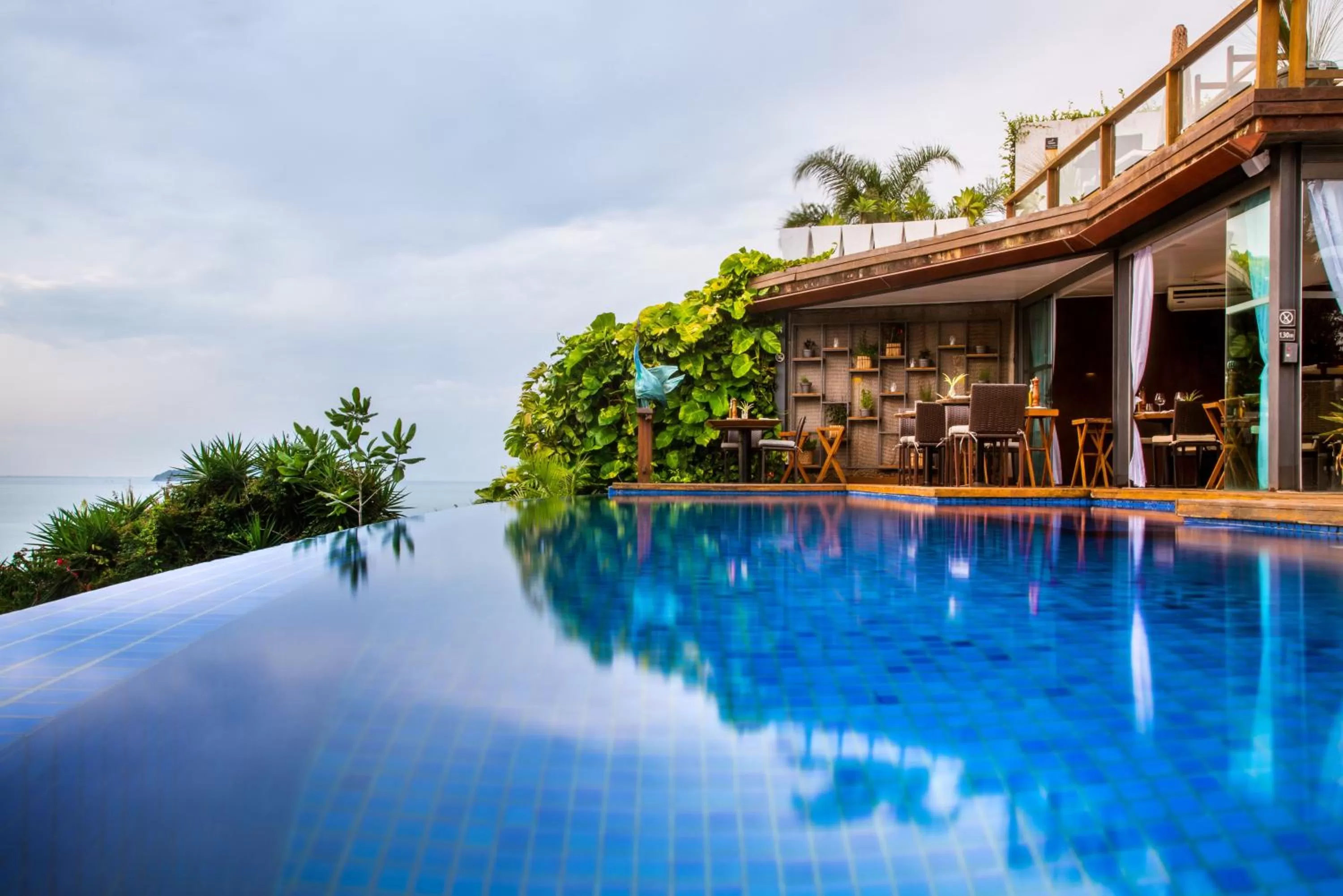 Swimming pool in Abracadabra Boutique Hotel