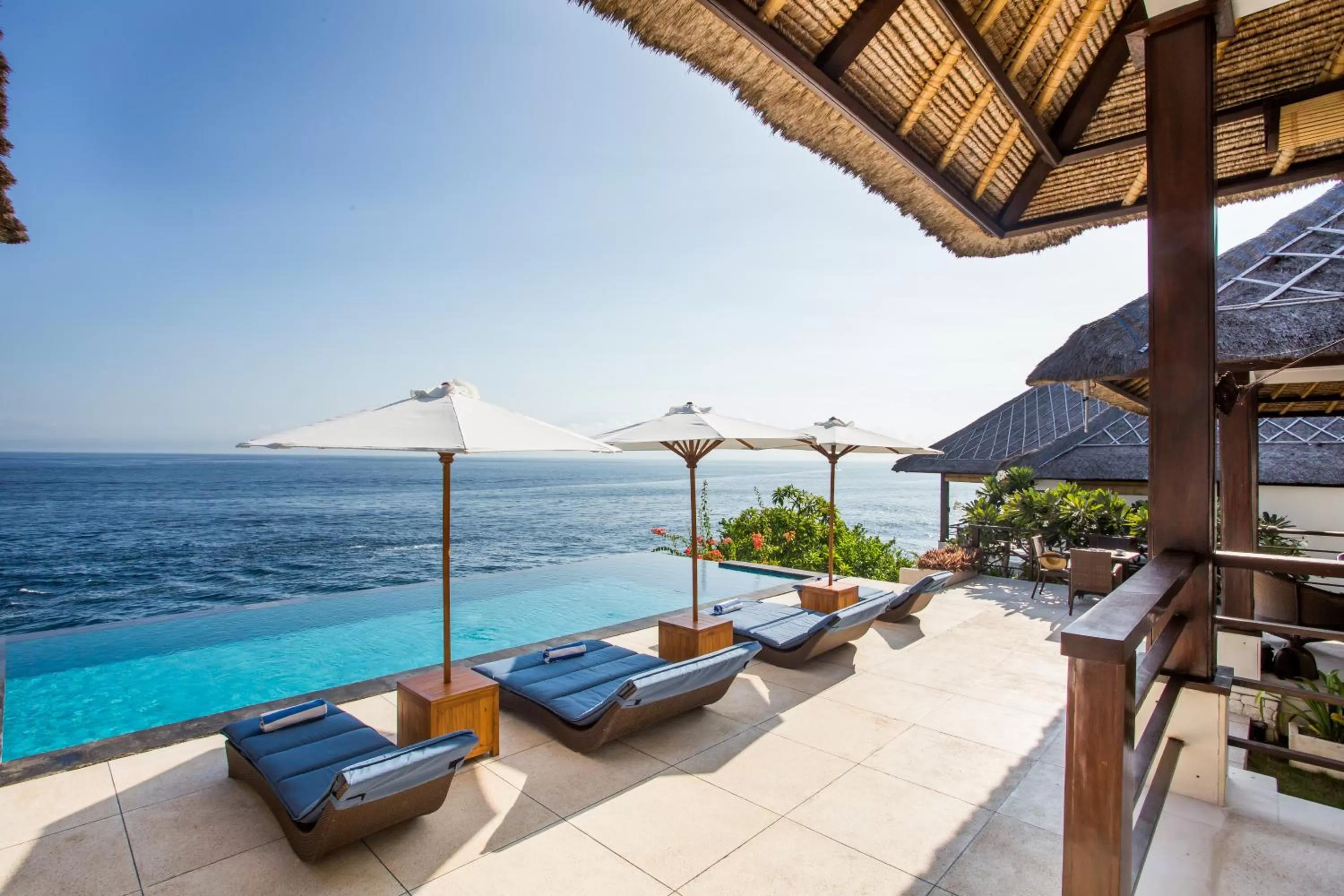 Mountain view, Patio/Outdoor Area in The Point Resort Lembongan