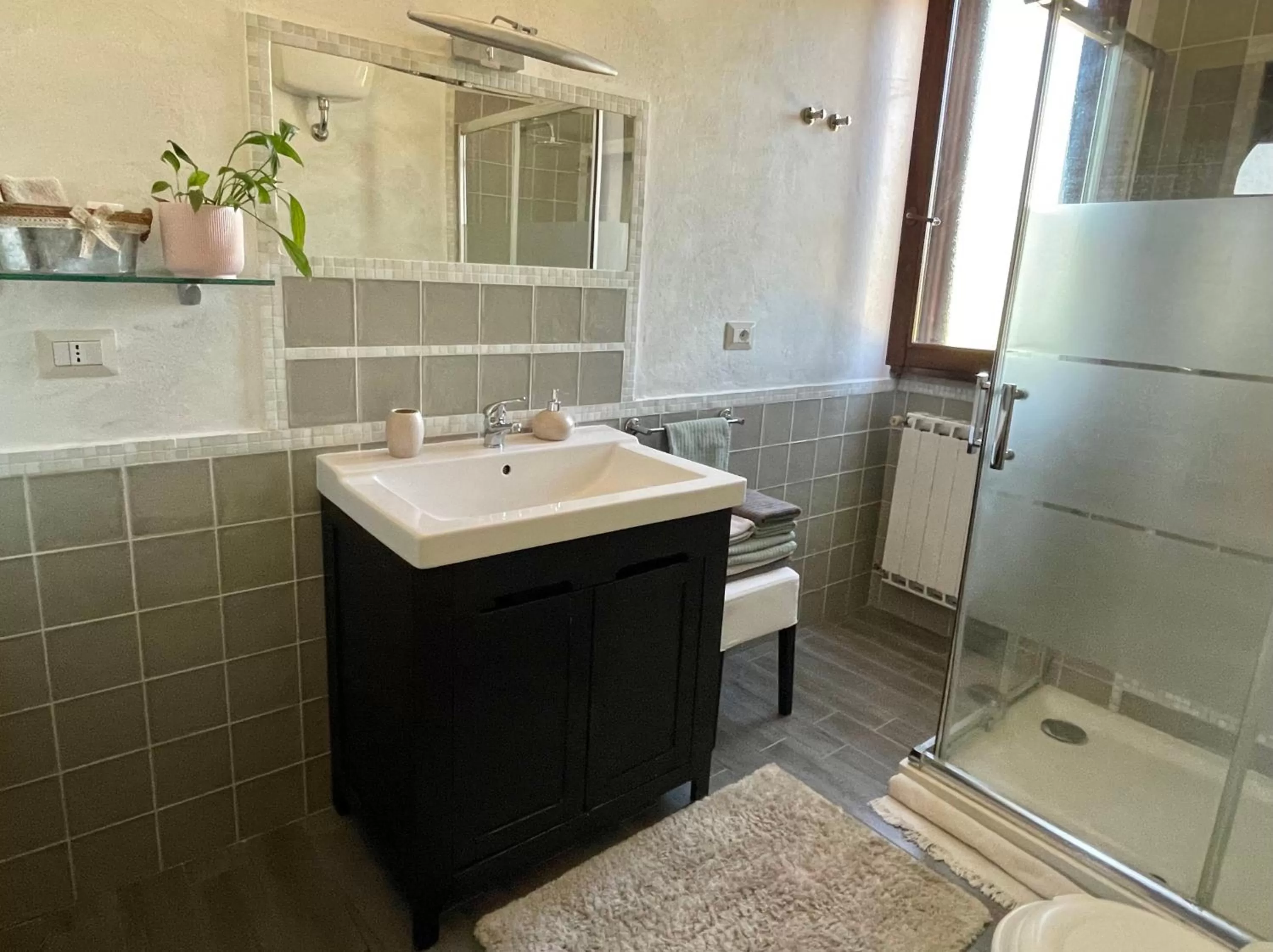 Bathroom in Home Sweet Home