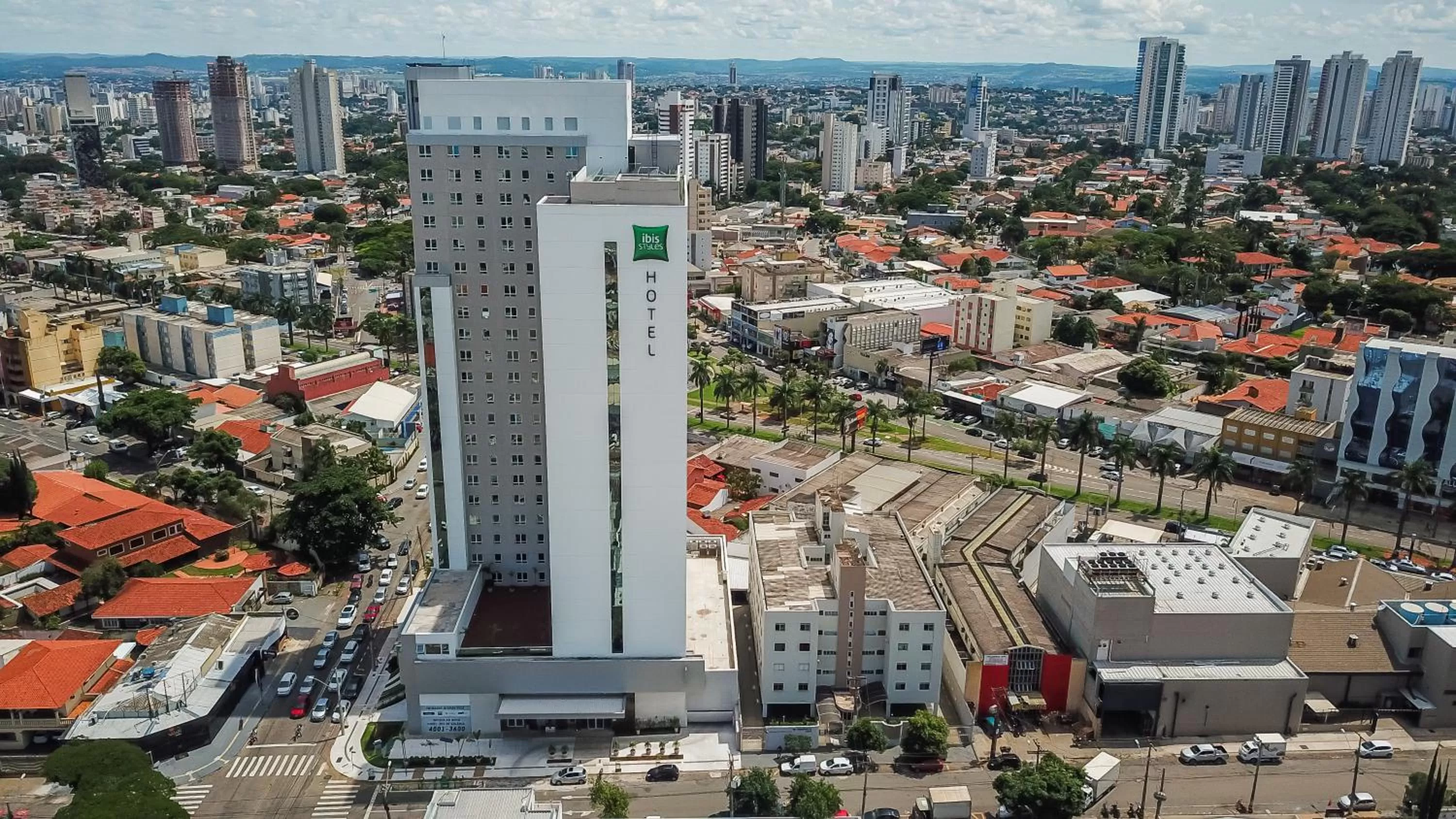 Bird's eye view in ibis Styles Goiania Marista