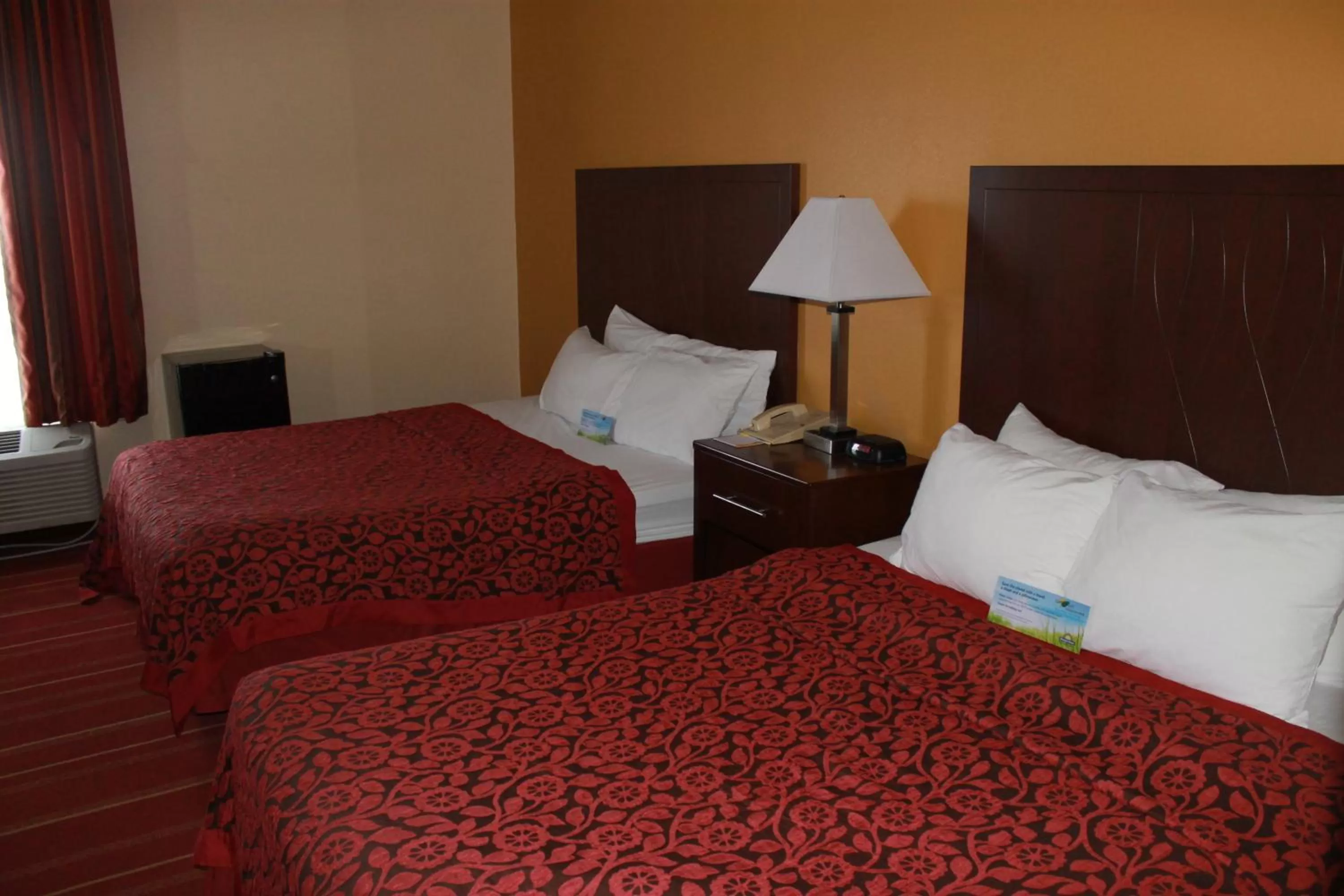 Bed in Days Inn by Wyndham Walcott Davenport