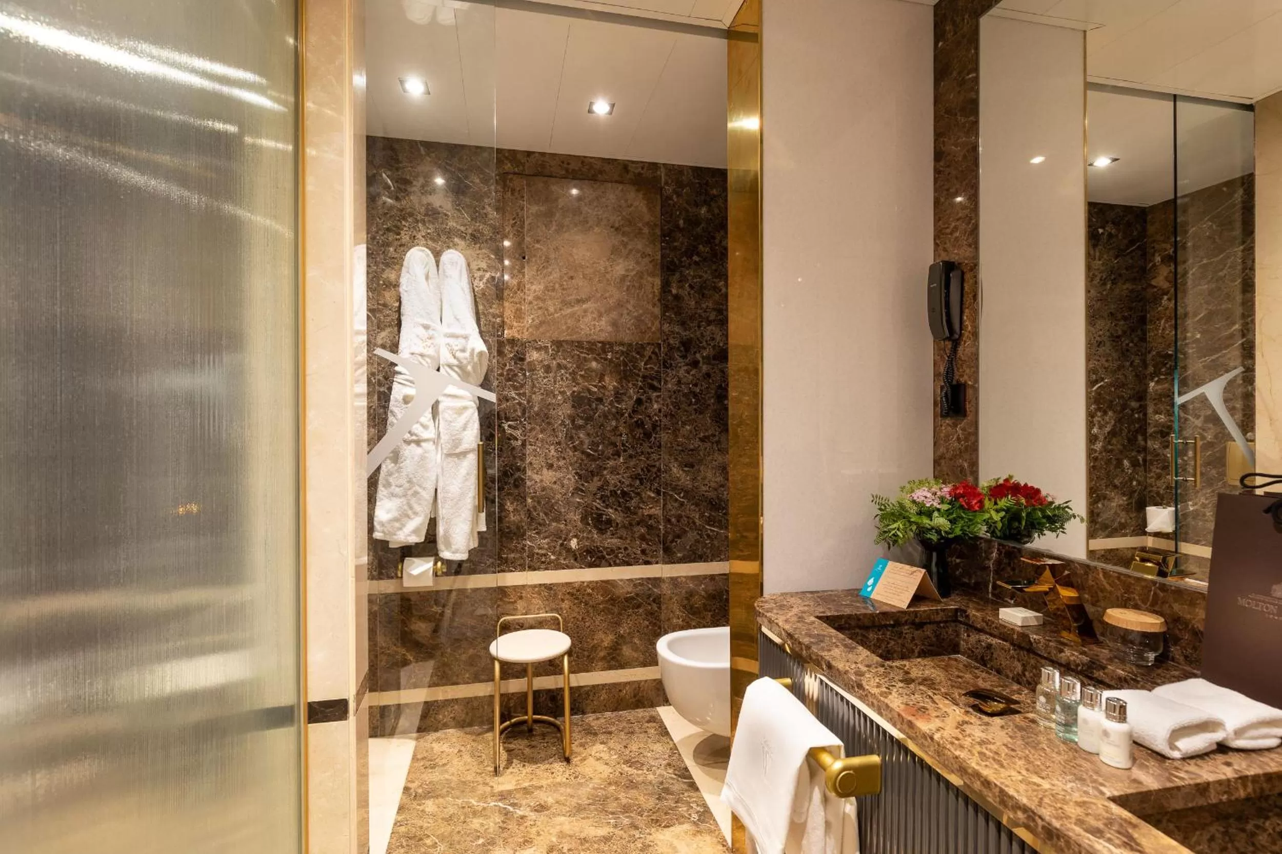 Bathroom in Wellington Hotel & Spa Madrid