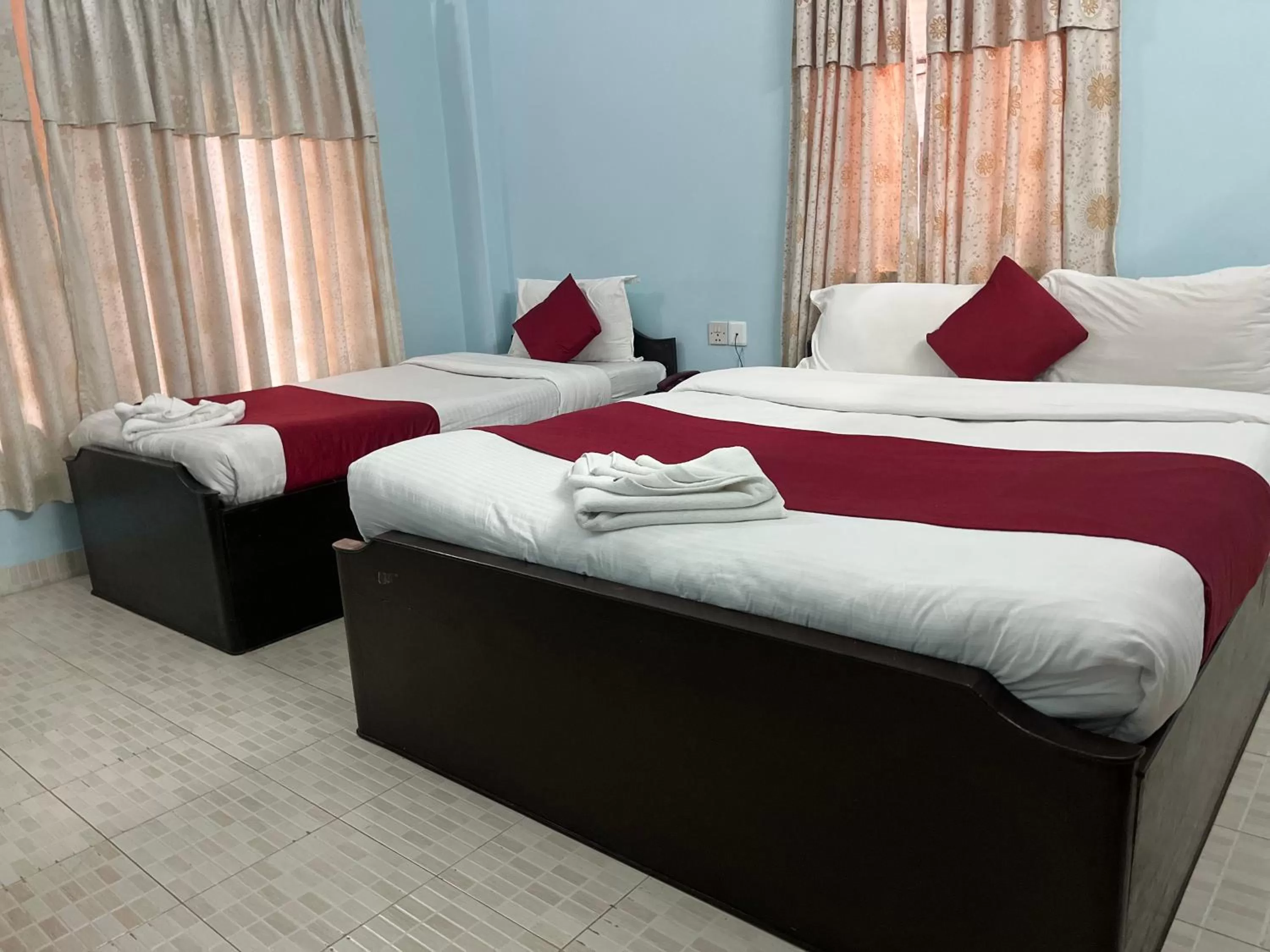 Bed in The North Face Inn