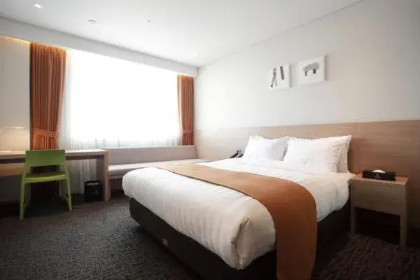 Deluxe Double Room in Gangneung City Hotel Deluxe Double Room in Gangneung City Hotel