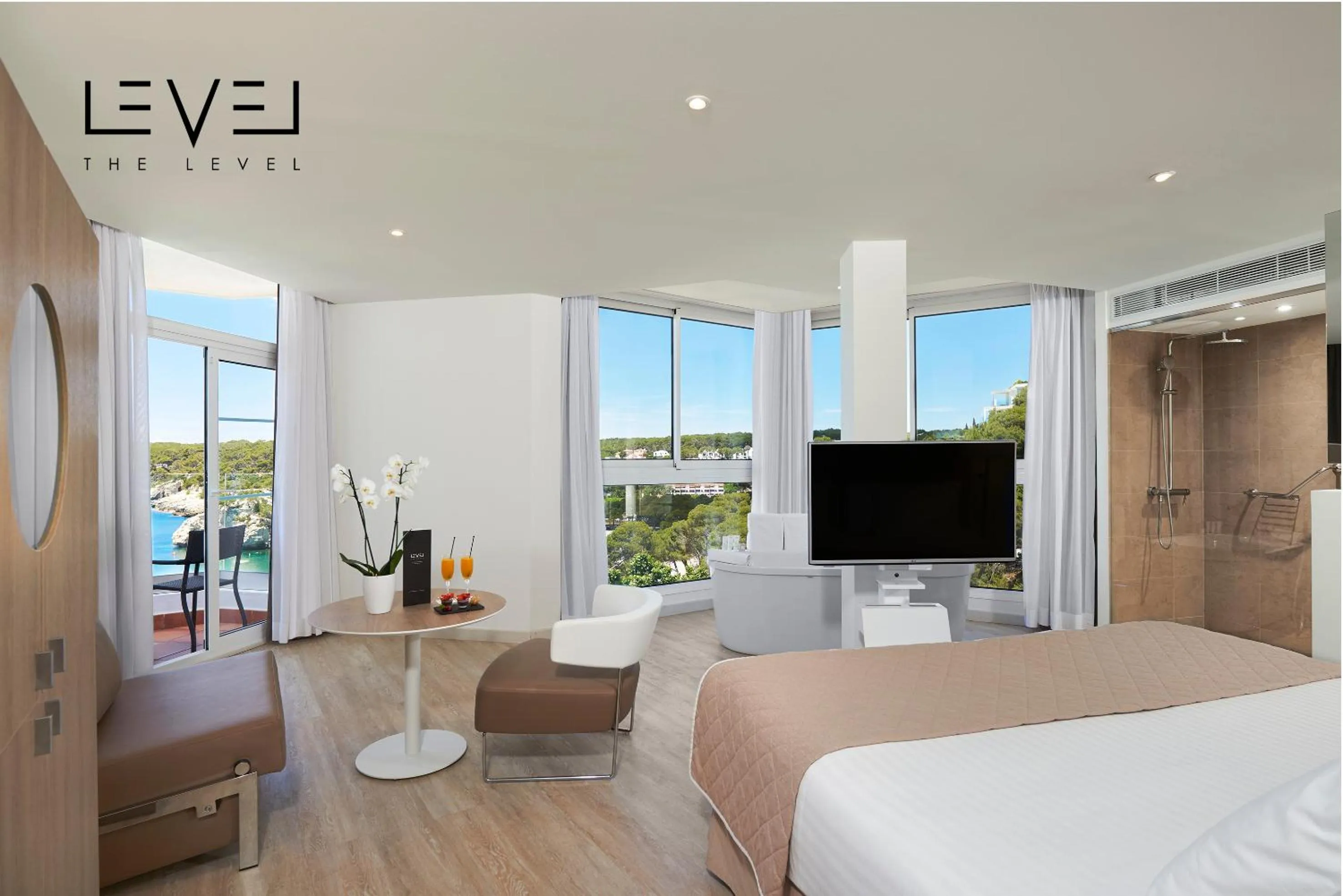 Bedroom, Bed in Meliá Cala Galdana