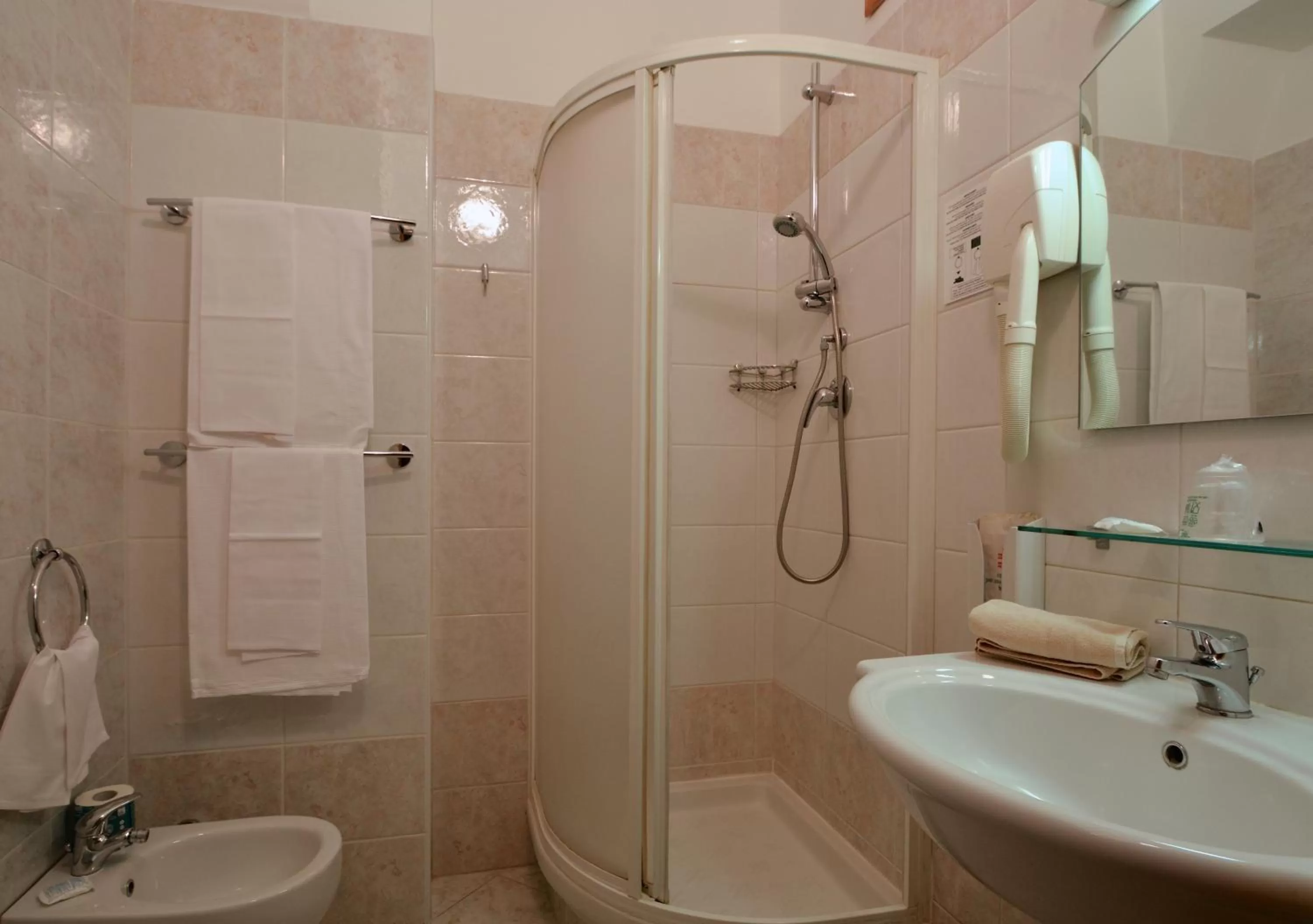 Bathroom in Hotel Eden