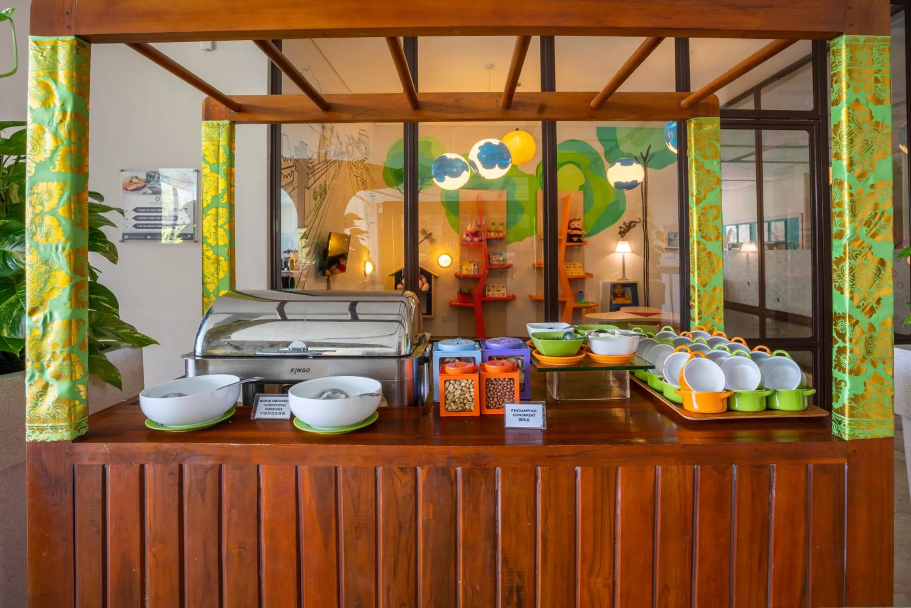 Food in Grand Livio Kuta Hotel