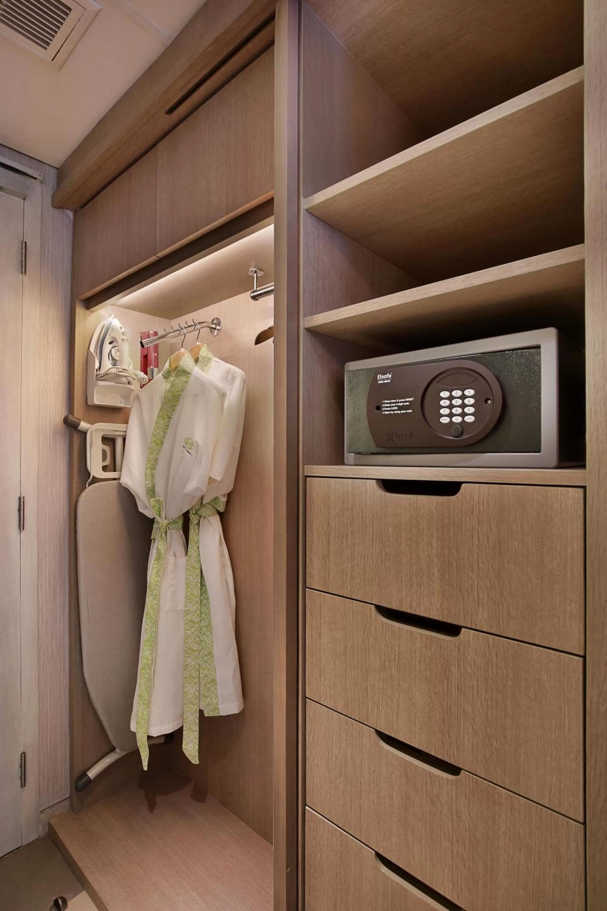 Area and facilities in SenS Hotel and Spa