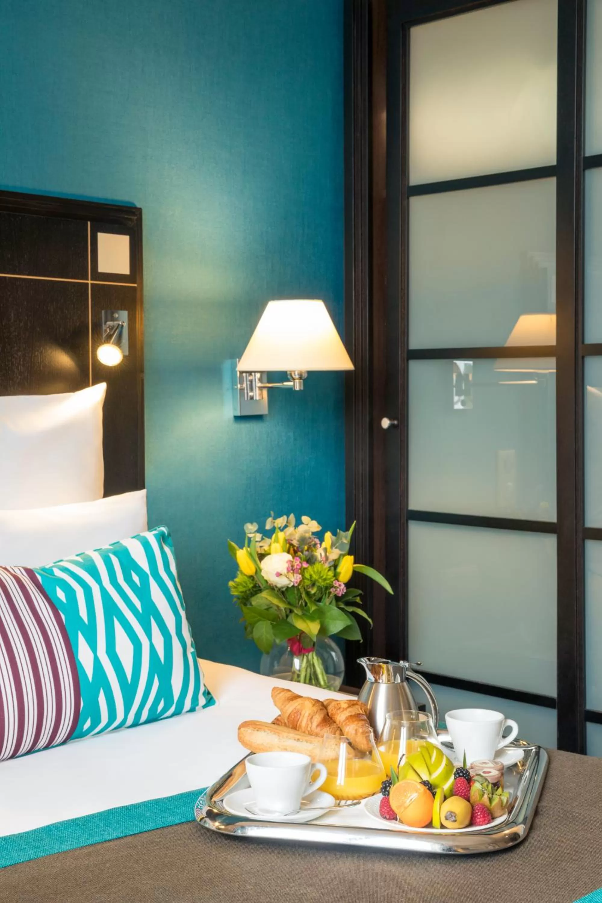 Breakfast, Bed in Hotel Mercure La Baule Majestic