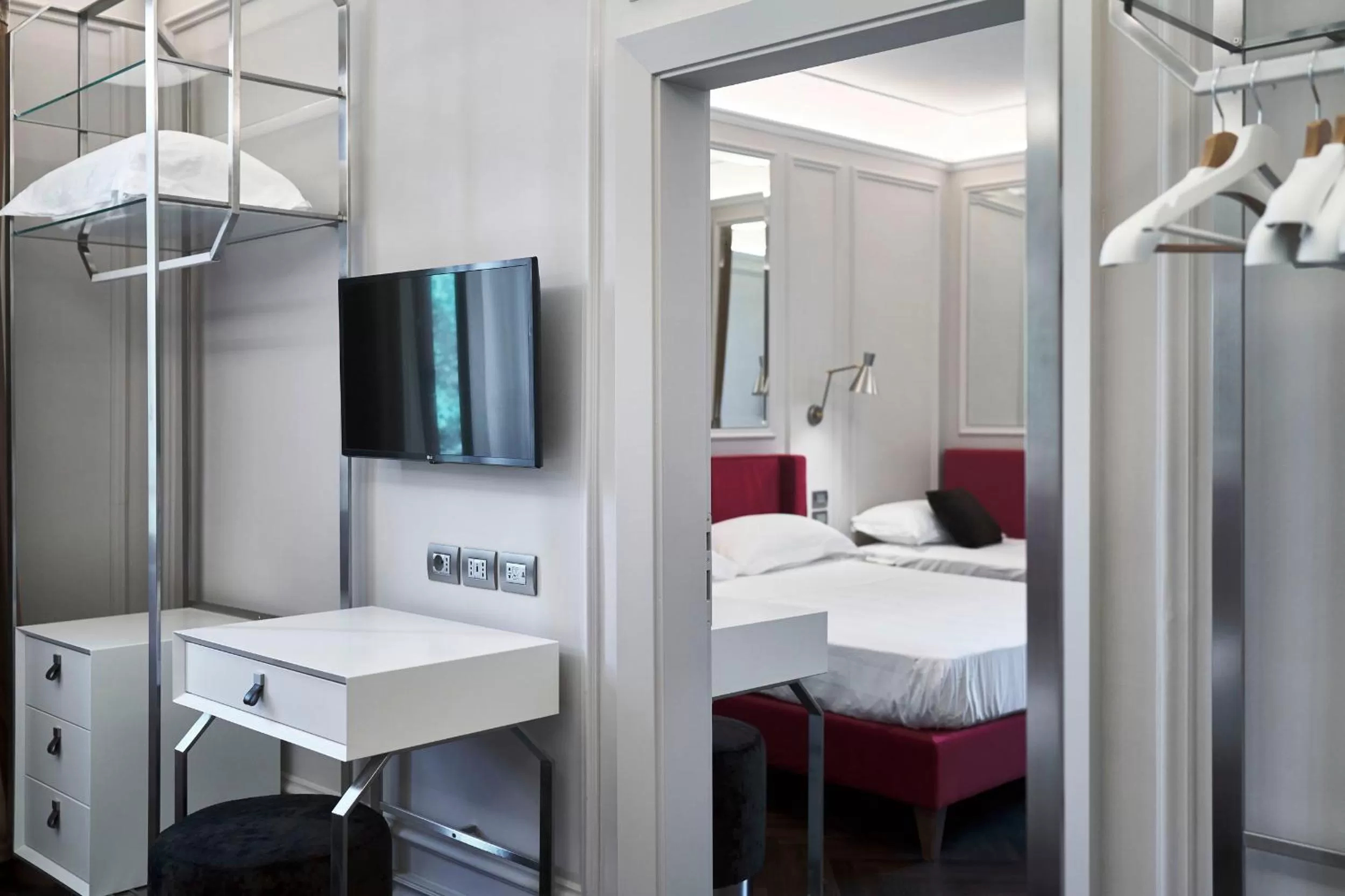 Photo of the whole room, Bed in Albergo Chiusarelli